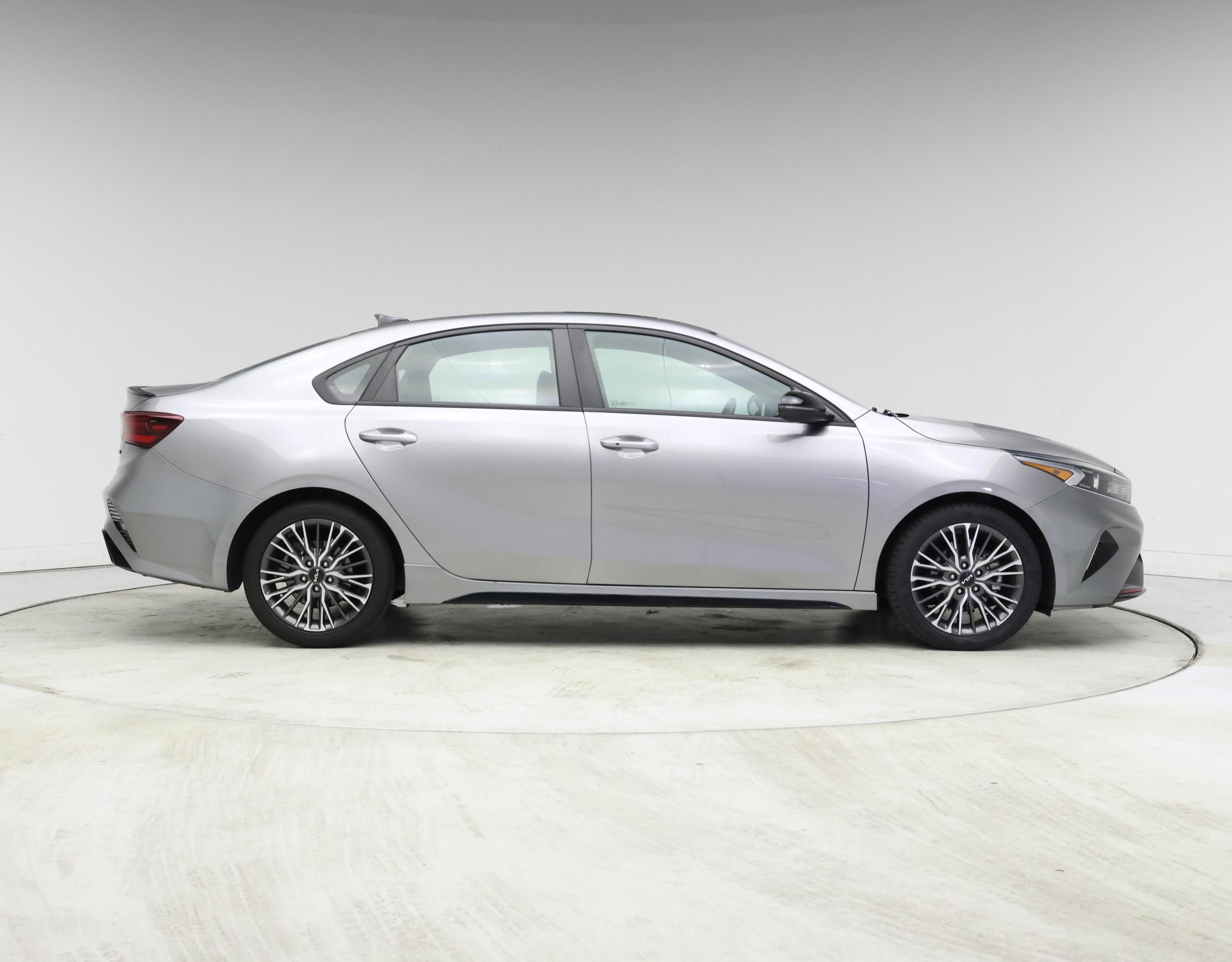 Thumbnail: 2023 Kia Forte - 7