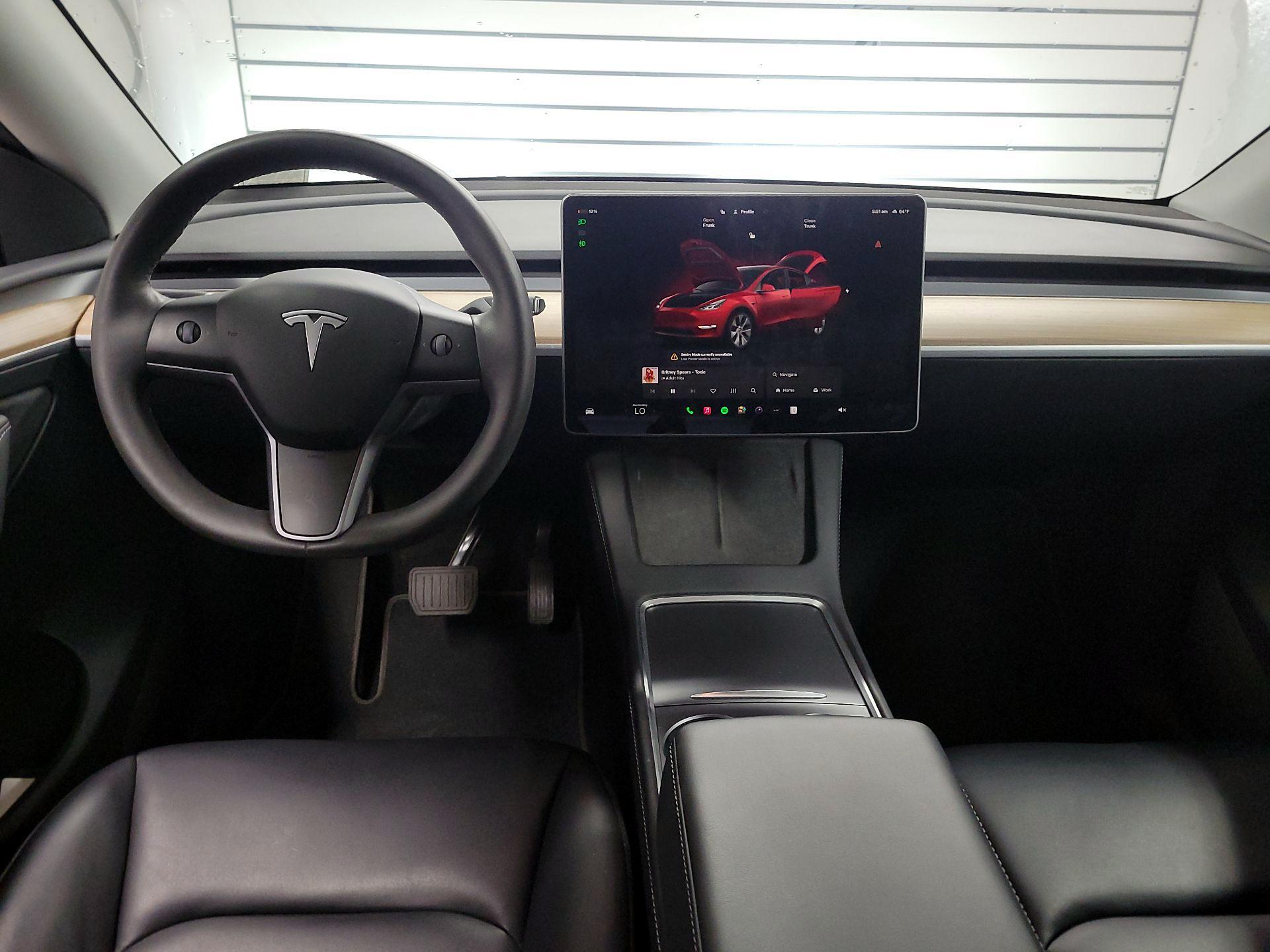 Thumbnail: 2023 Tesla Model Y - 9
