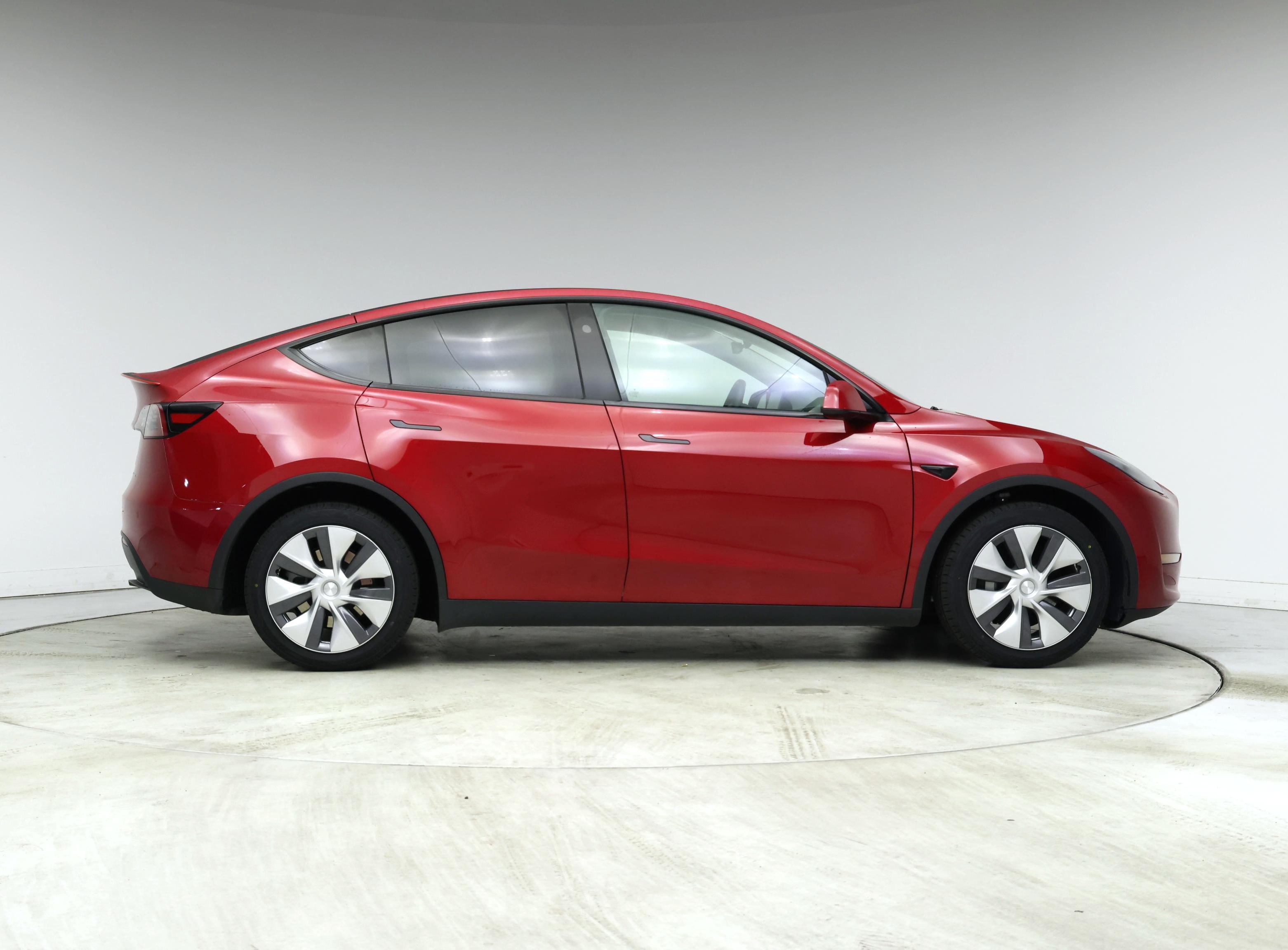 Thumbnail: 2023 Tesla Model Y - 7