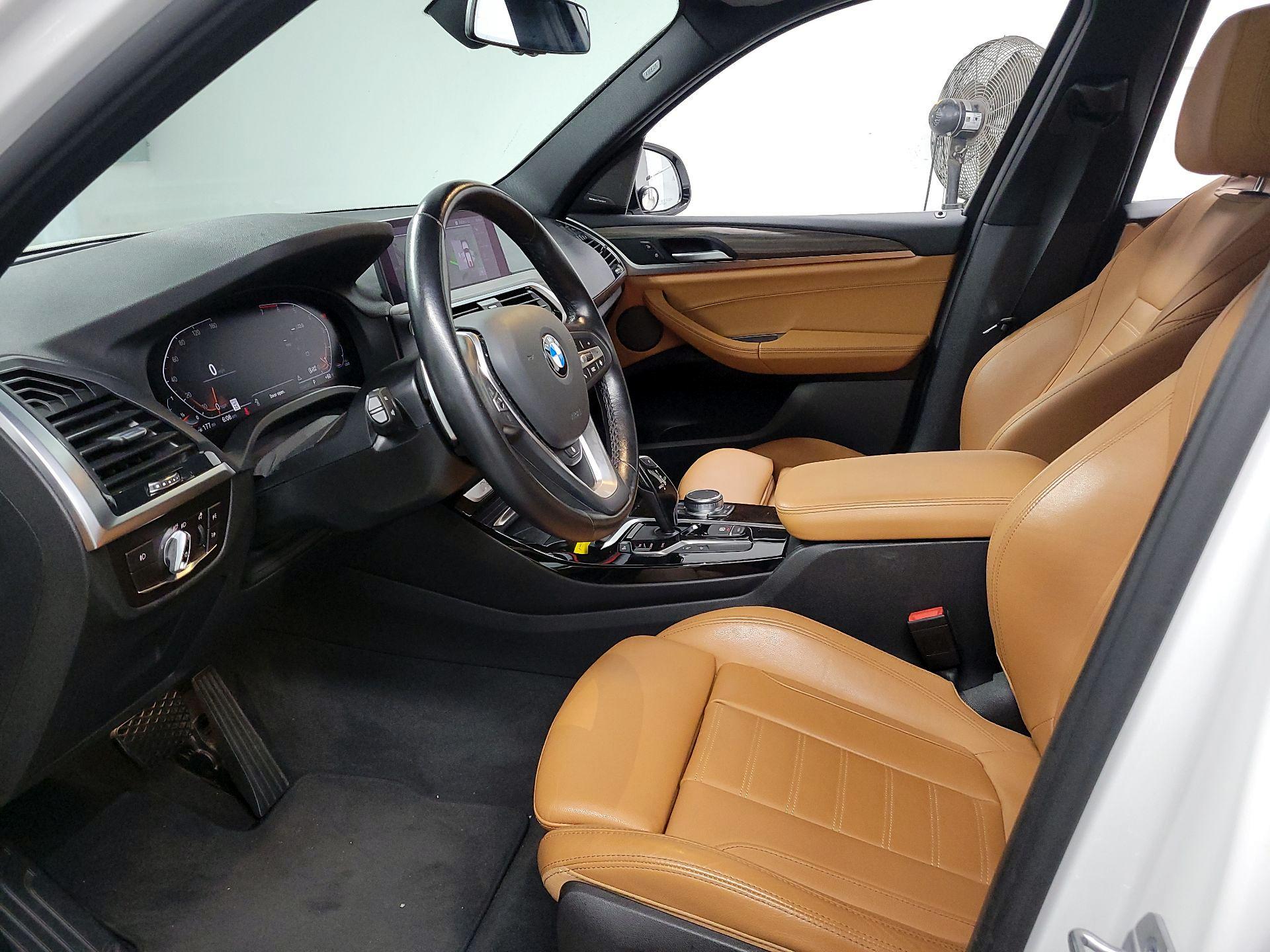Thumbnail: 2021 BMW X3 - 11