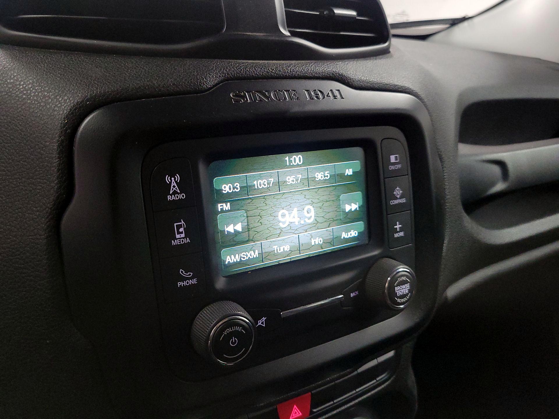 Thumbnail: 2015 Jeep Renegade - 14