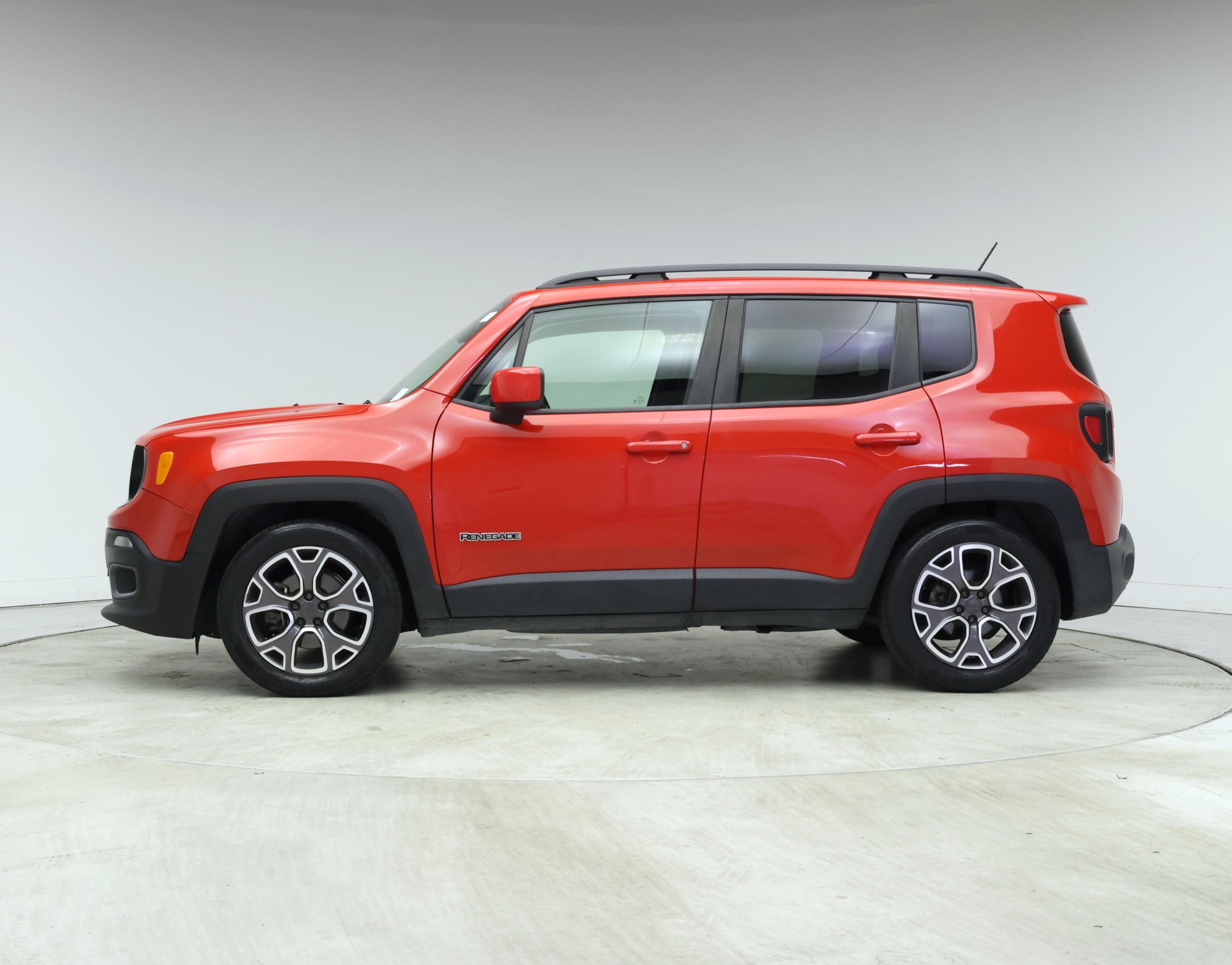 Thumbnail: 2015 Jeep Renegade - 3