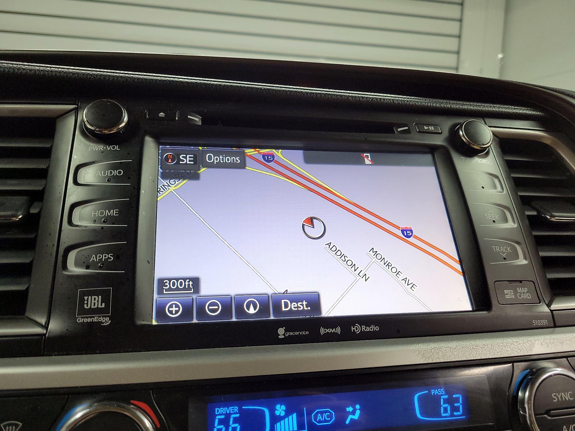 Thumbnail: 2019 Toyota Highlander - 14