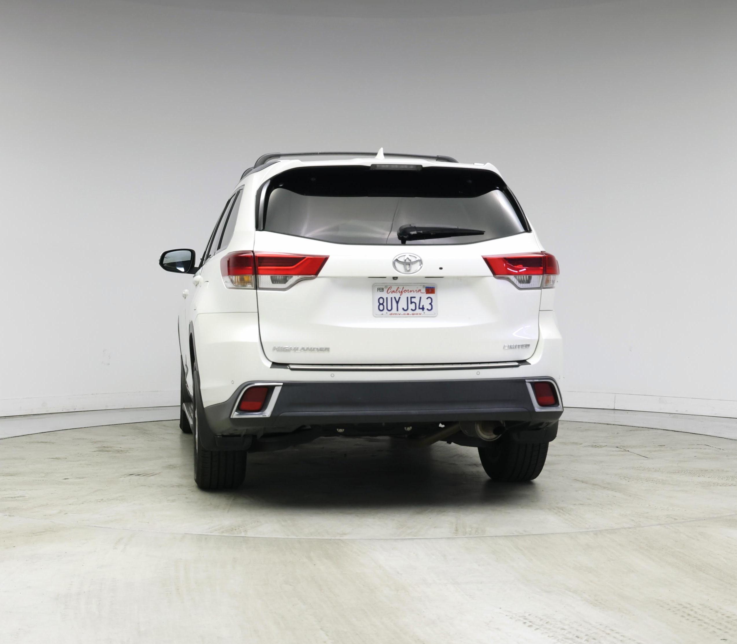 Thumbnail: 2019 Toyota Highlander - 6