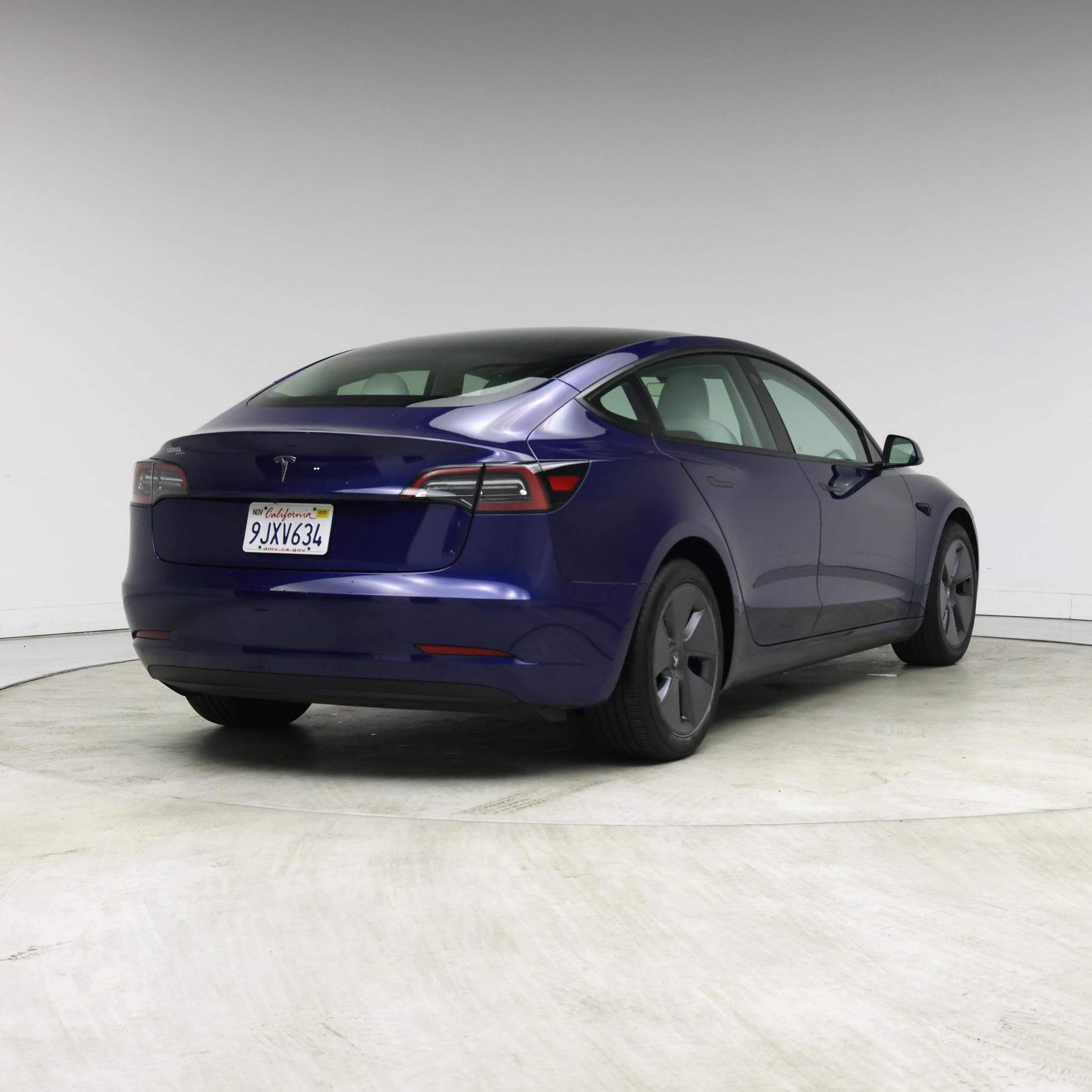 Thumbnail: 2023 Tesla Model 3 - 8