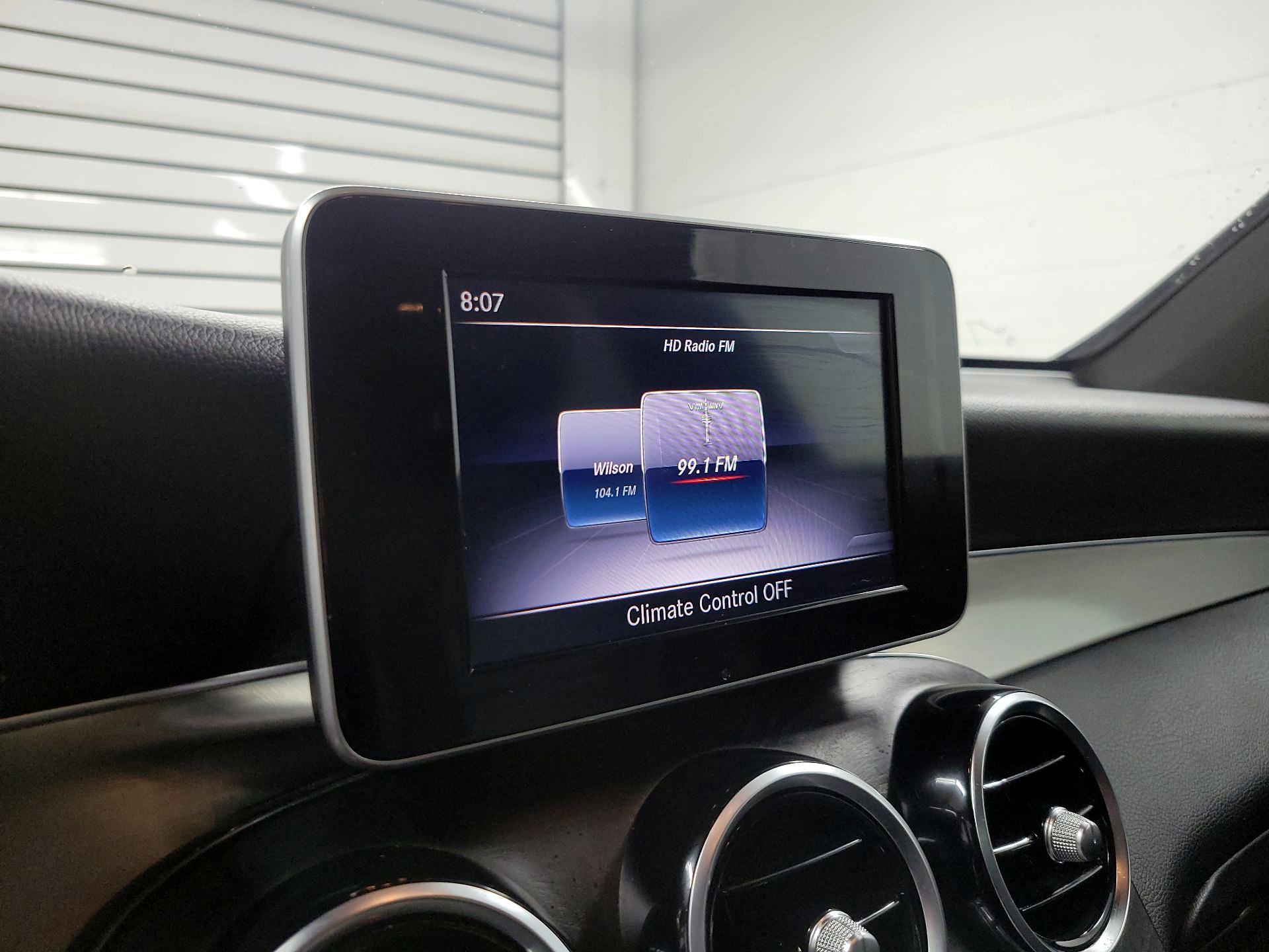 Thumbnail: 2019 Mercedes-Benz GLC - 15