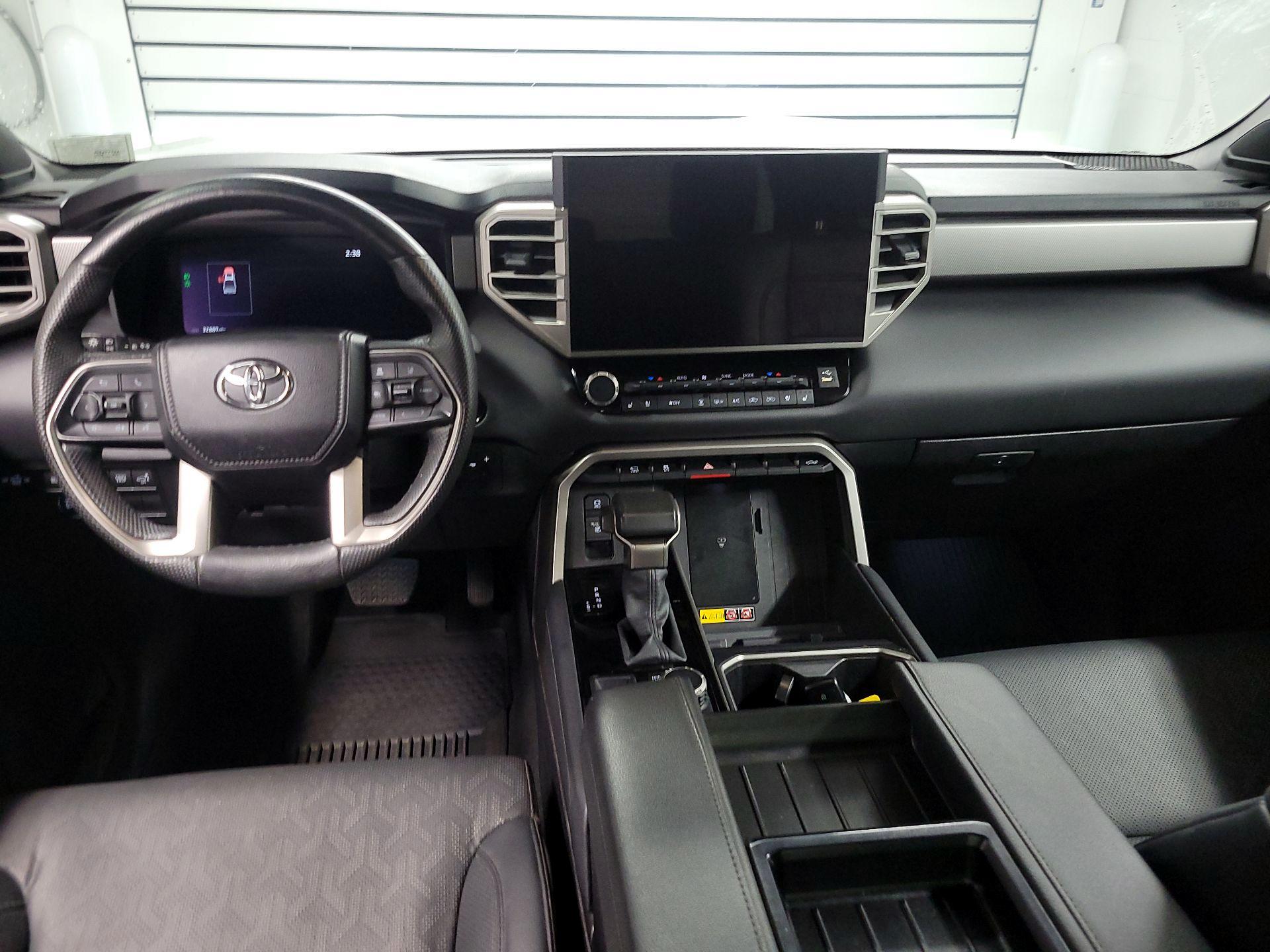 Thumbnail: 2025 Toyota Tundra - 9