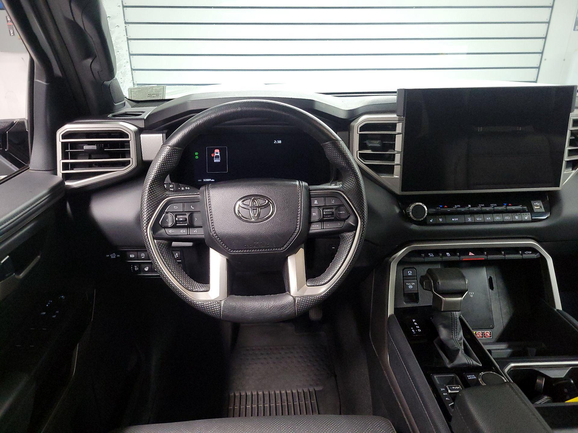 Thumbnail: 2025 Toyota Tundra - 10