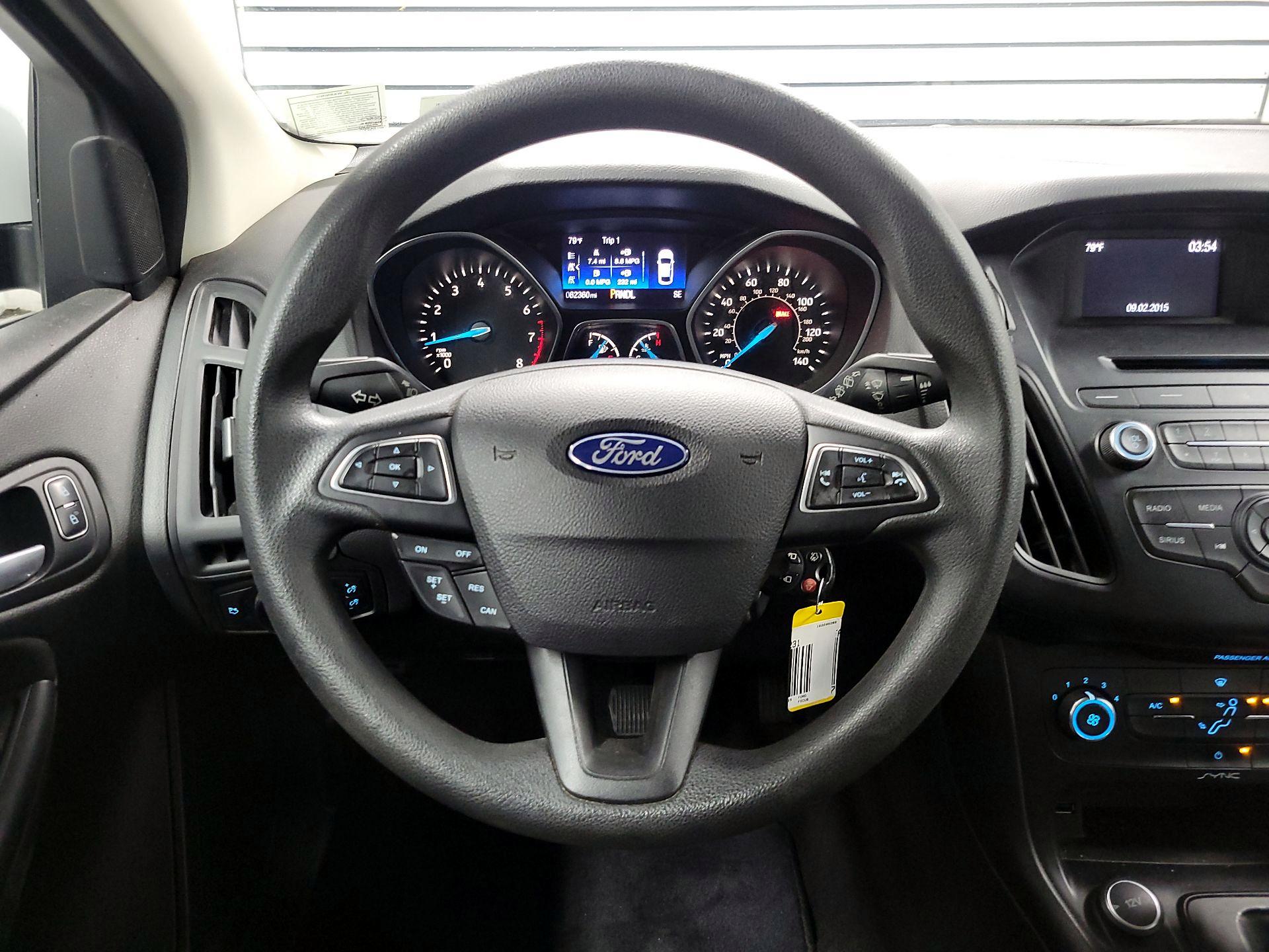 Thumbnail: 2015 Ford Focus - 10