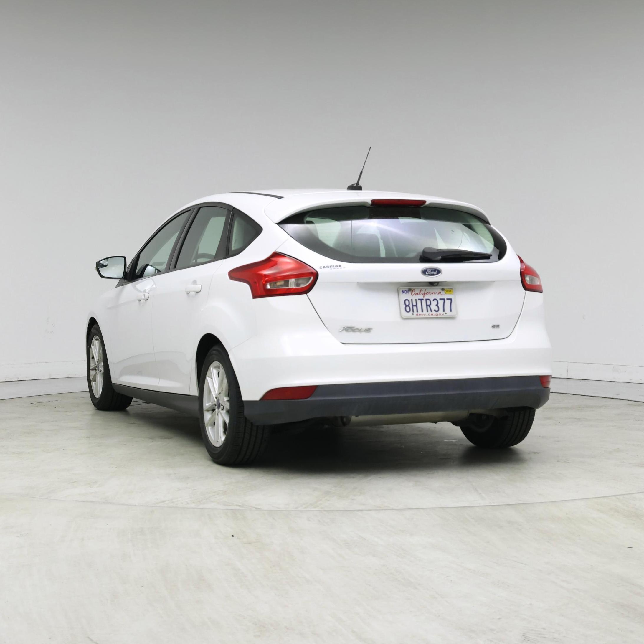 Thumbnail: 2015 Ford Focus - 2
