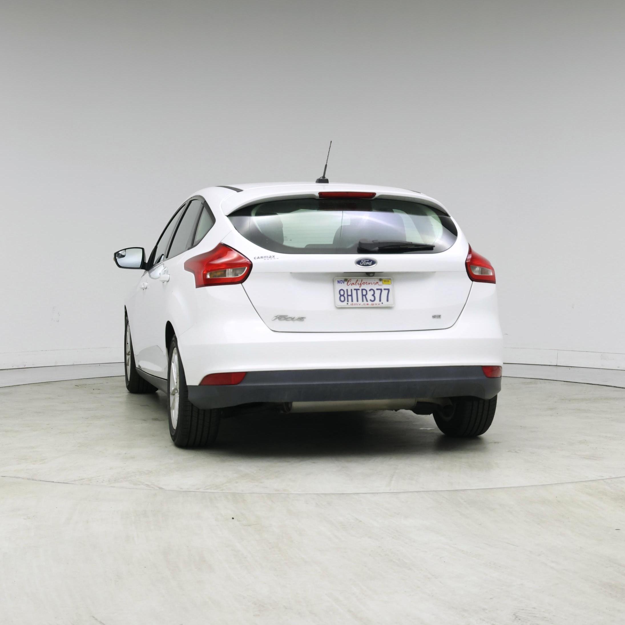Thumbnail: 2015 Ford Focus - 6
