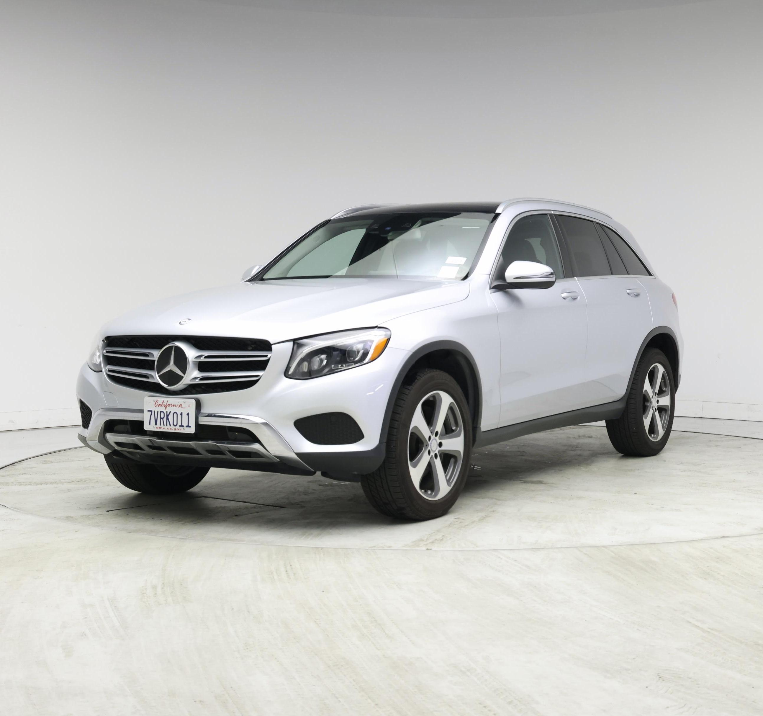 Thumbnail: 2017 Mercedes-Benz GLC - 4