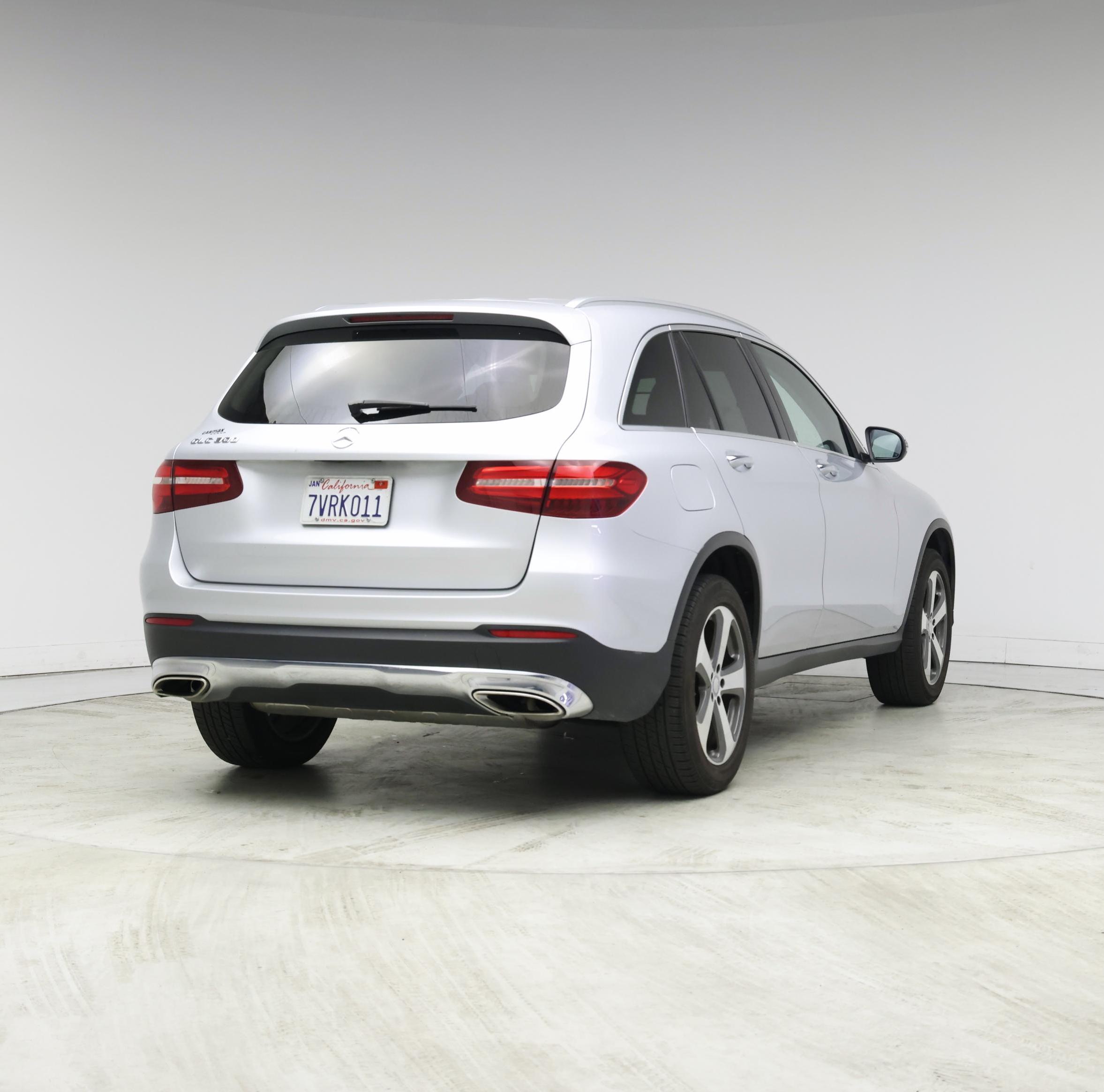 Thumbnail: 2017 Mercedes-Benz GLC - 8