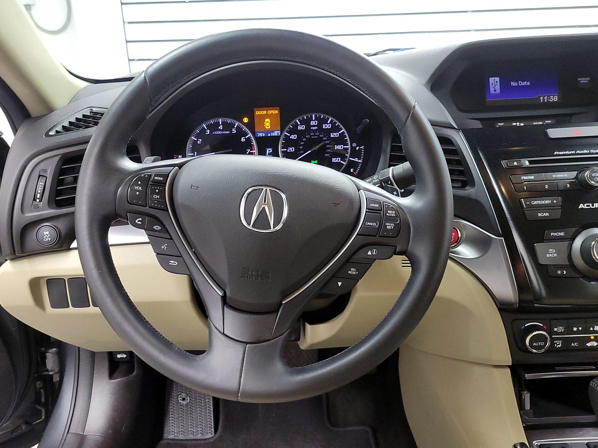 Thumbnail: 2014 Acura ILX - 10