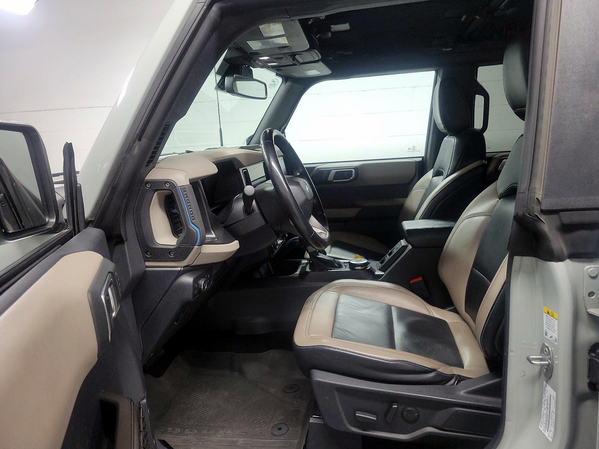 Thumbnail: 2021 Ford Bronco - 11