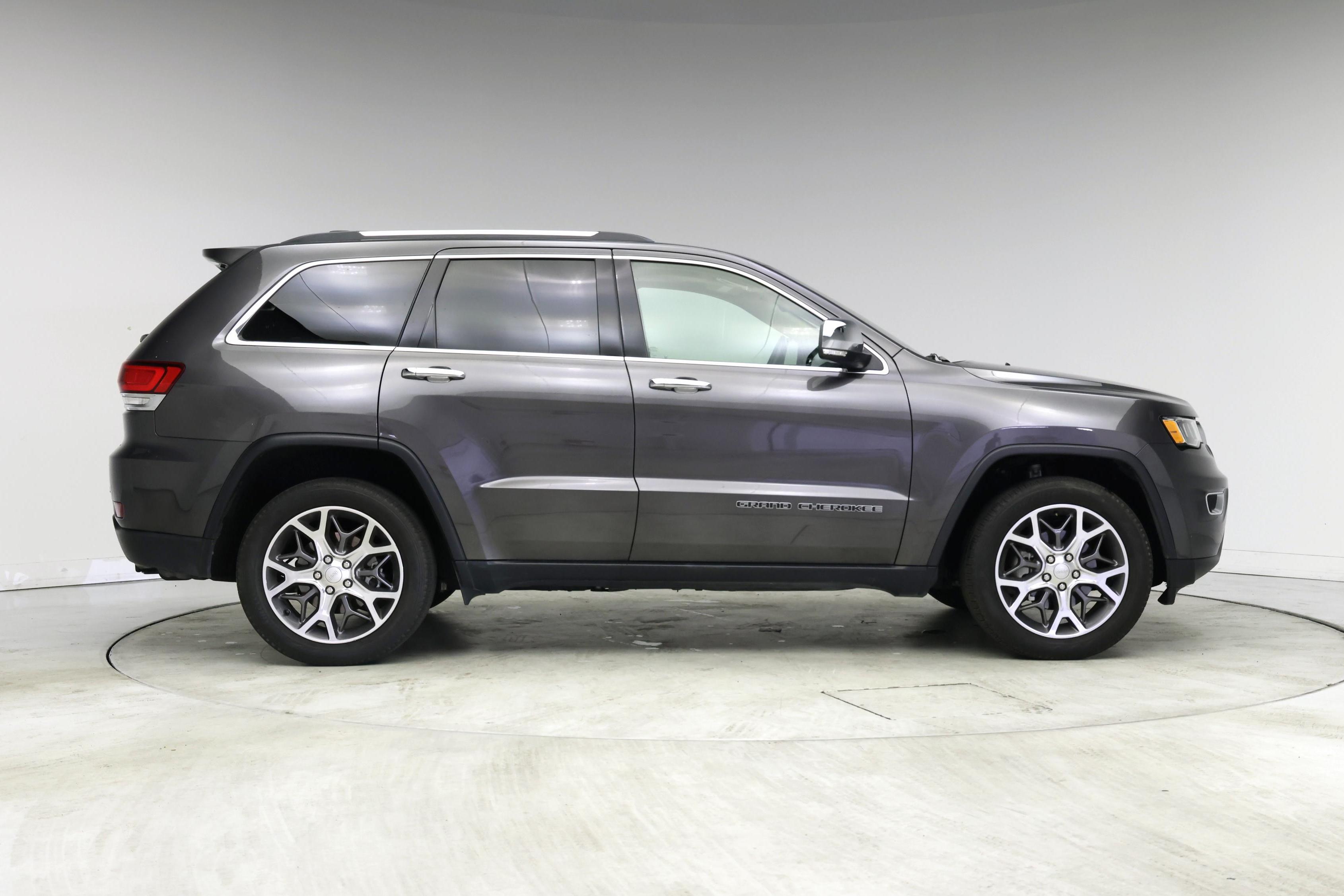 Thumbnail: 2020 Jeep Grand Cherokee - 7