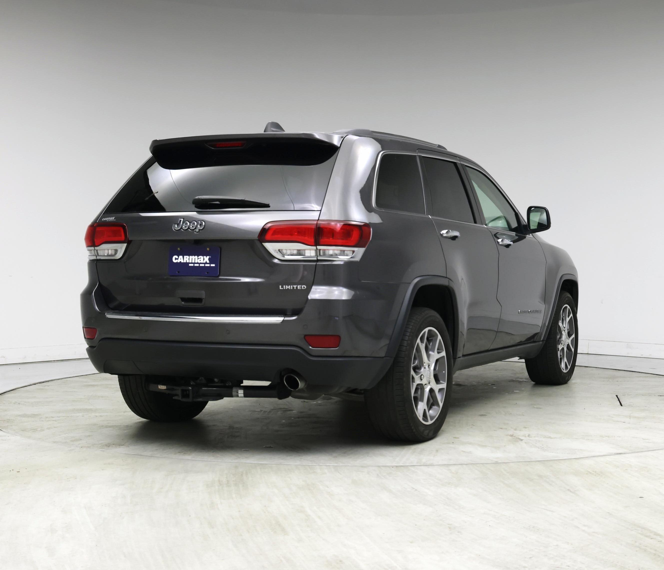Thumbnail: 2020 Jeep Grand Cherokee - 8