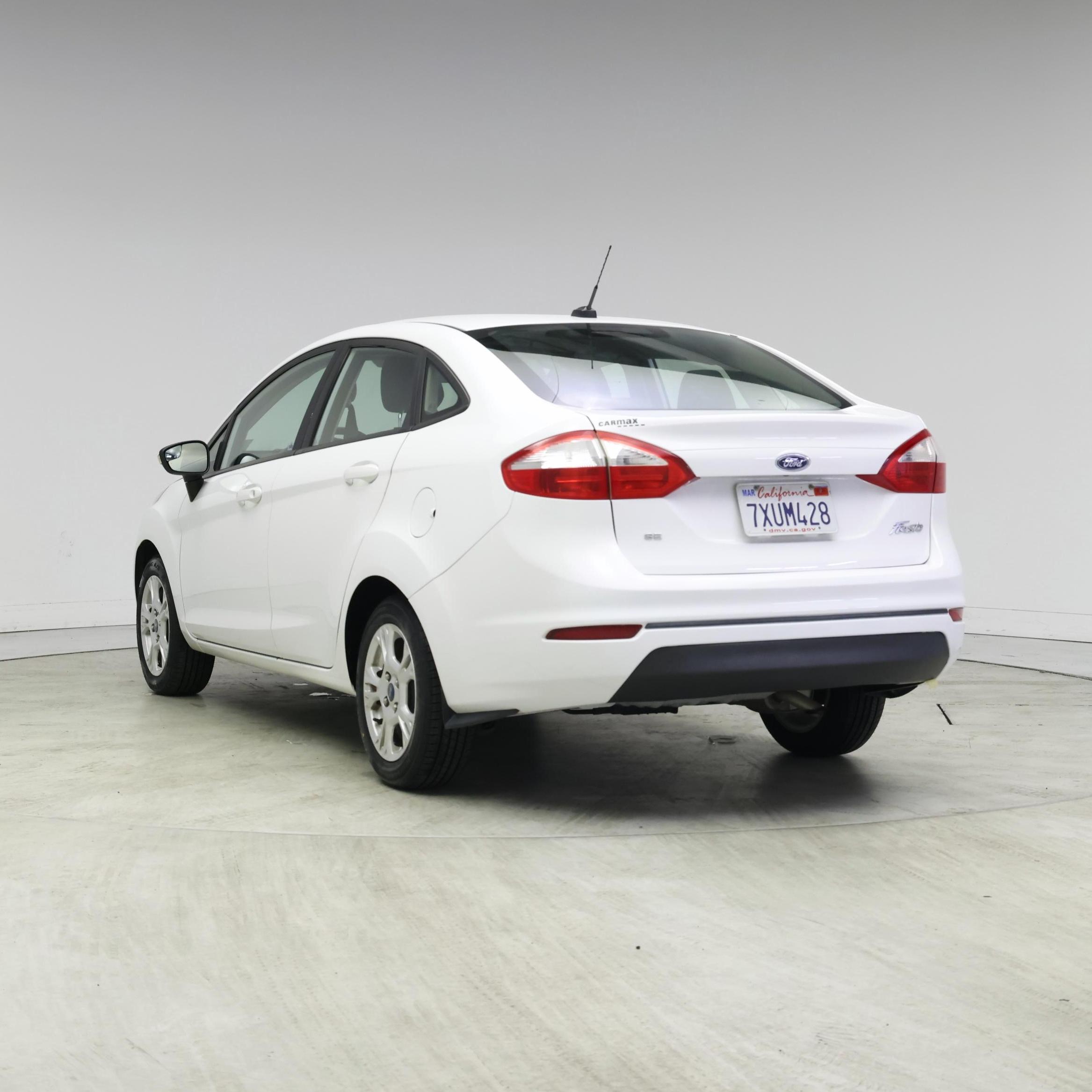 Thumbnail: 2016 Ford Fiesta - 2