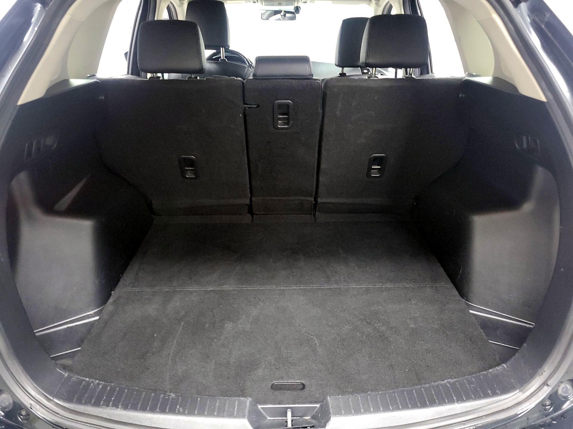 Thumbnail: 2016 Mazda CX-5 - 17