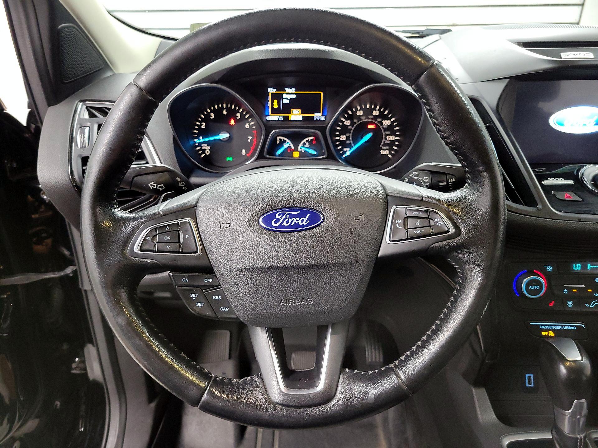 Thumbnail: 2017 Ford Escape - 10