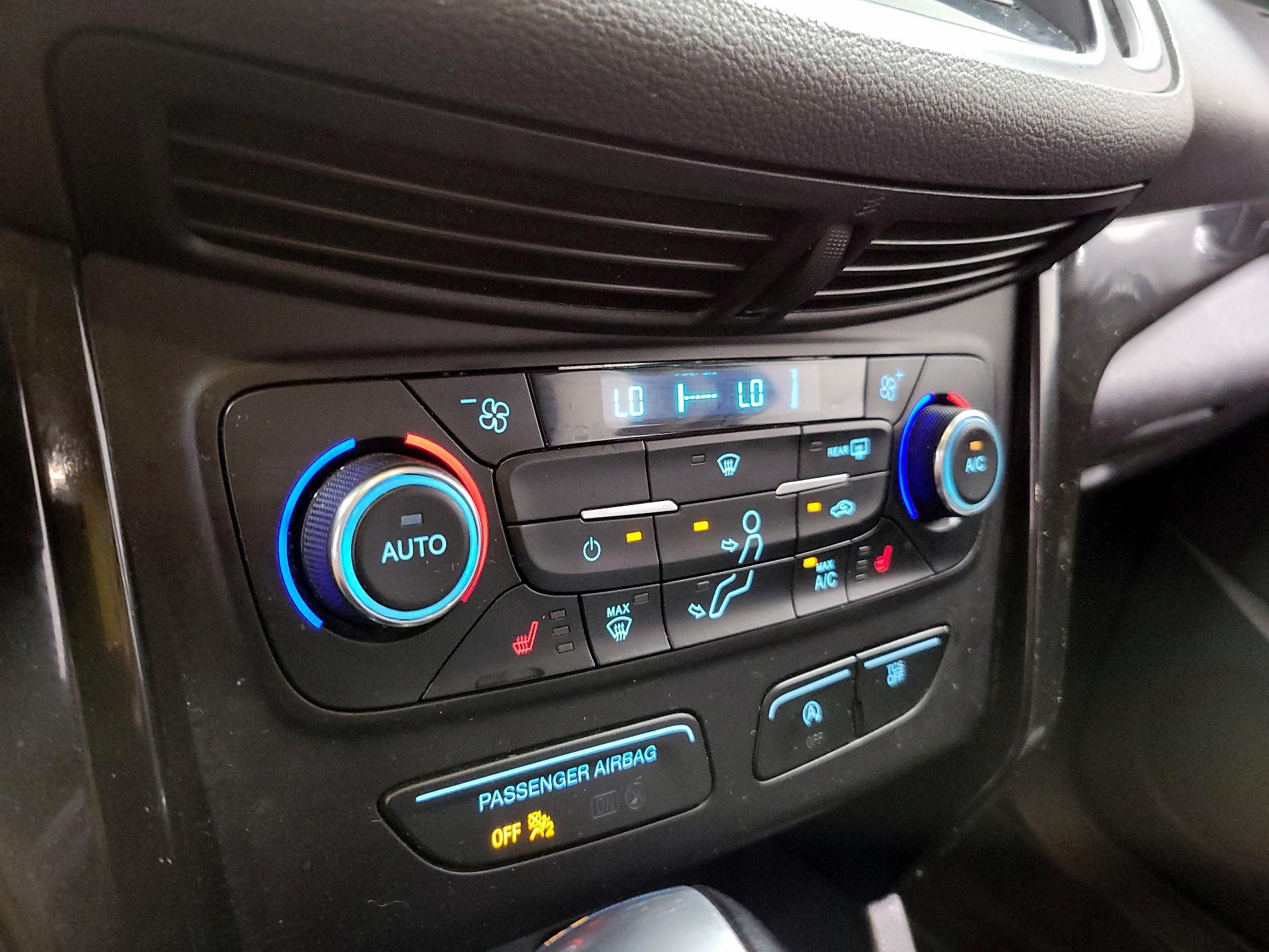 Thumbnail: 2017 Ford Escape - 16