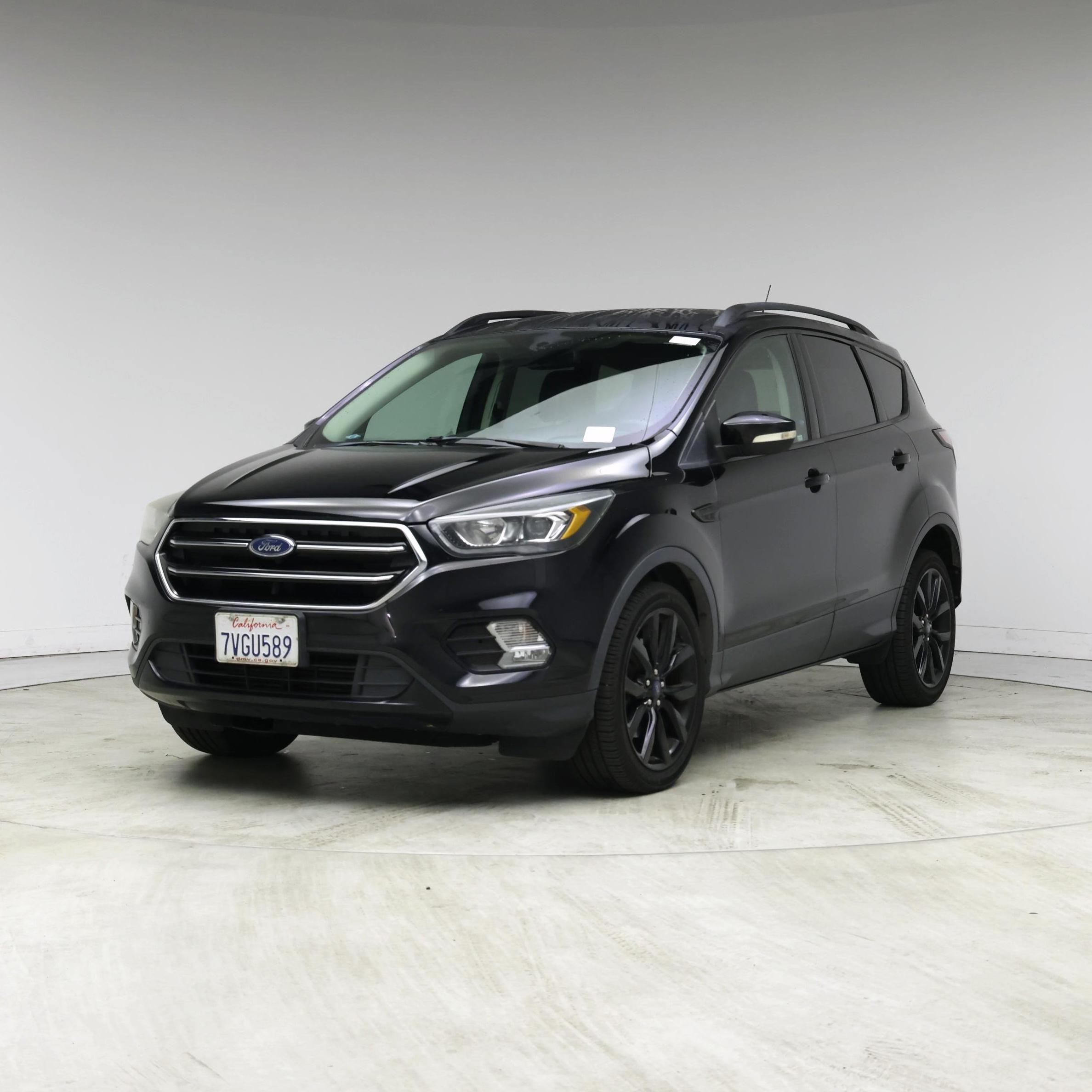 Thumbnail: 2017 Ford Escape - 4