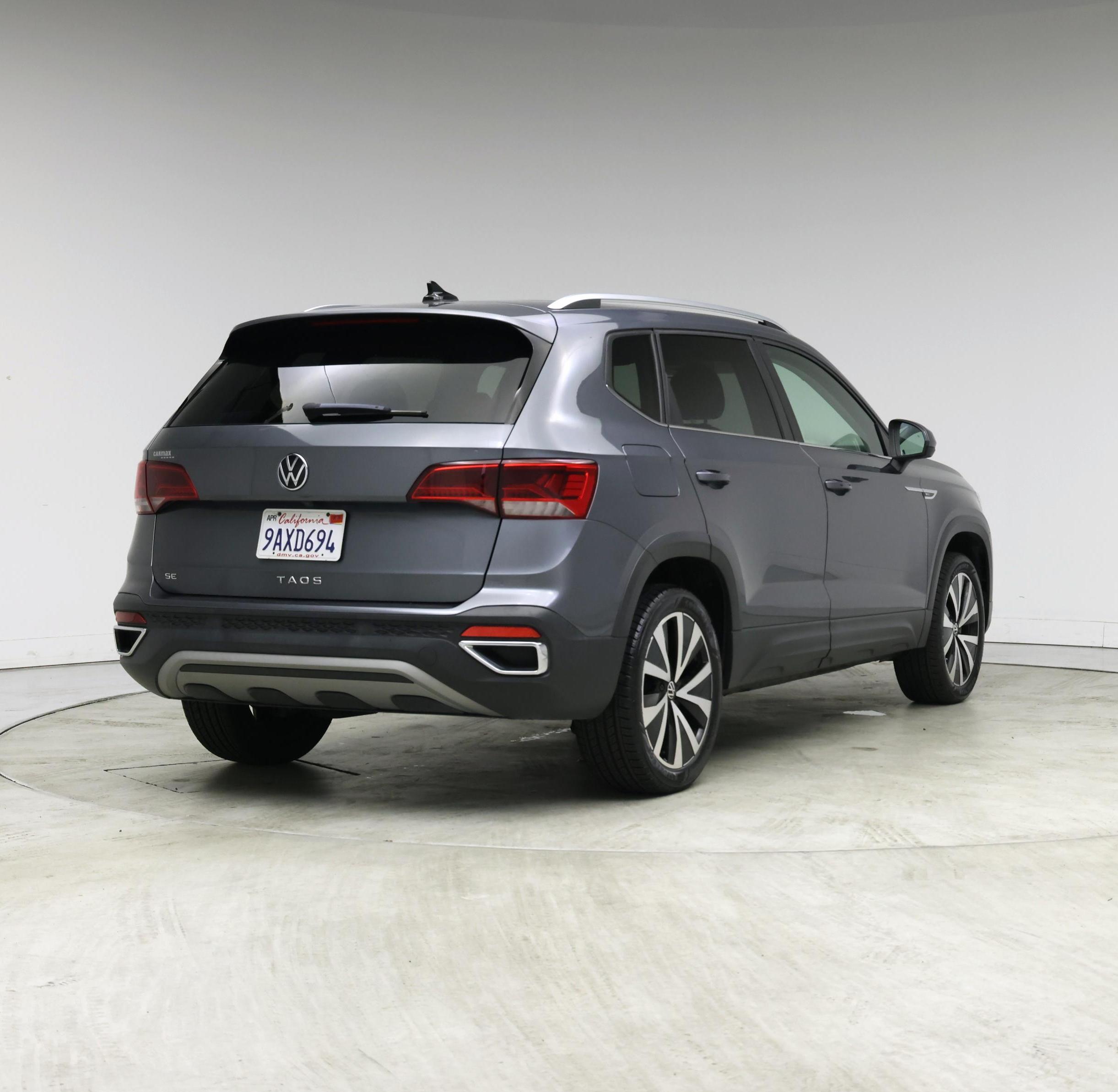 Thumbnail: 2022 Volkswagen Taos - 8