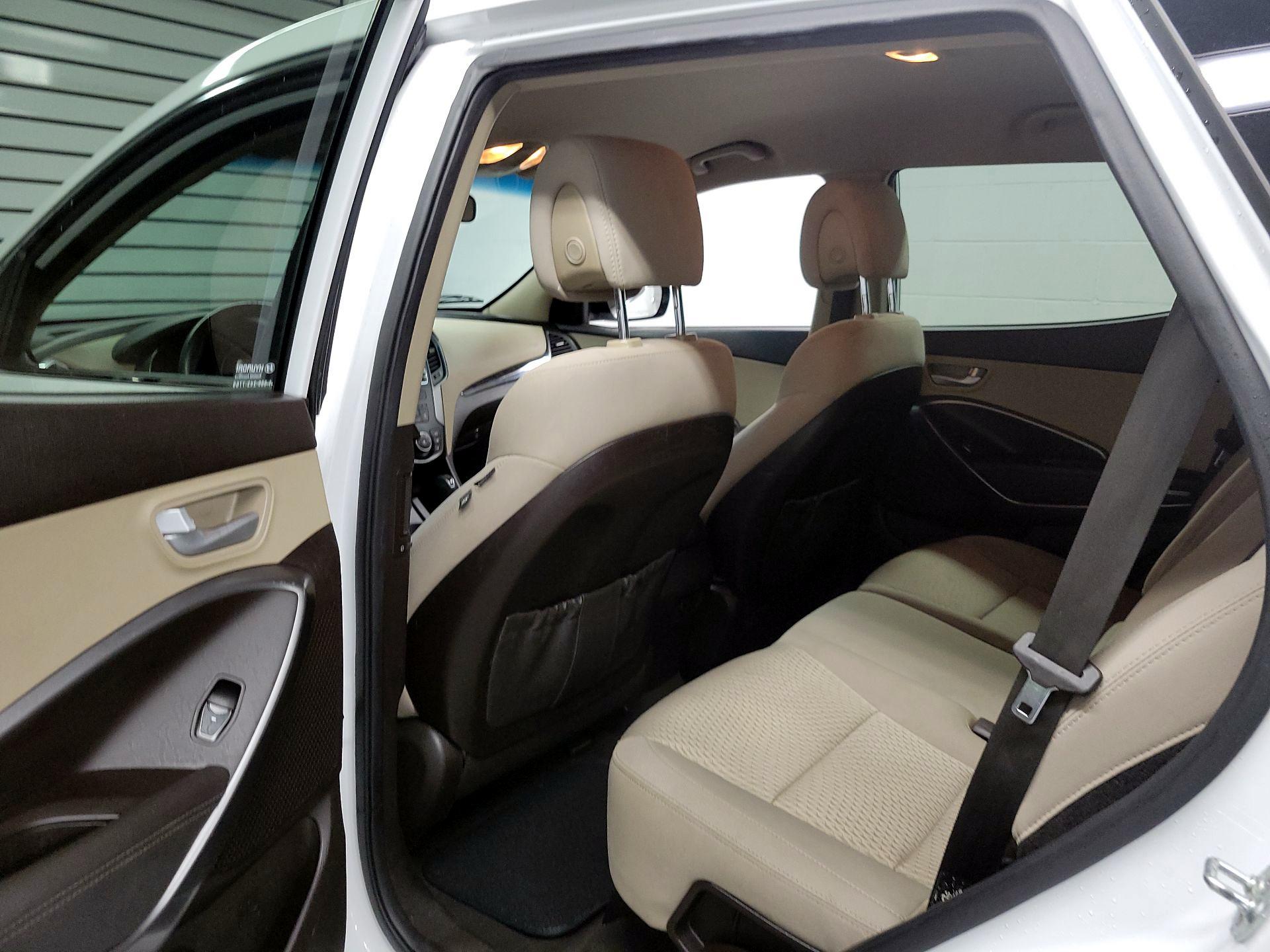 Thumbnail: 2018 Hyundai Santa Fe - 19