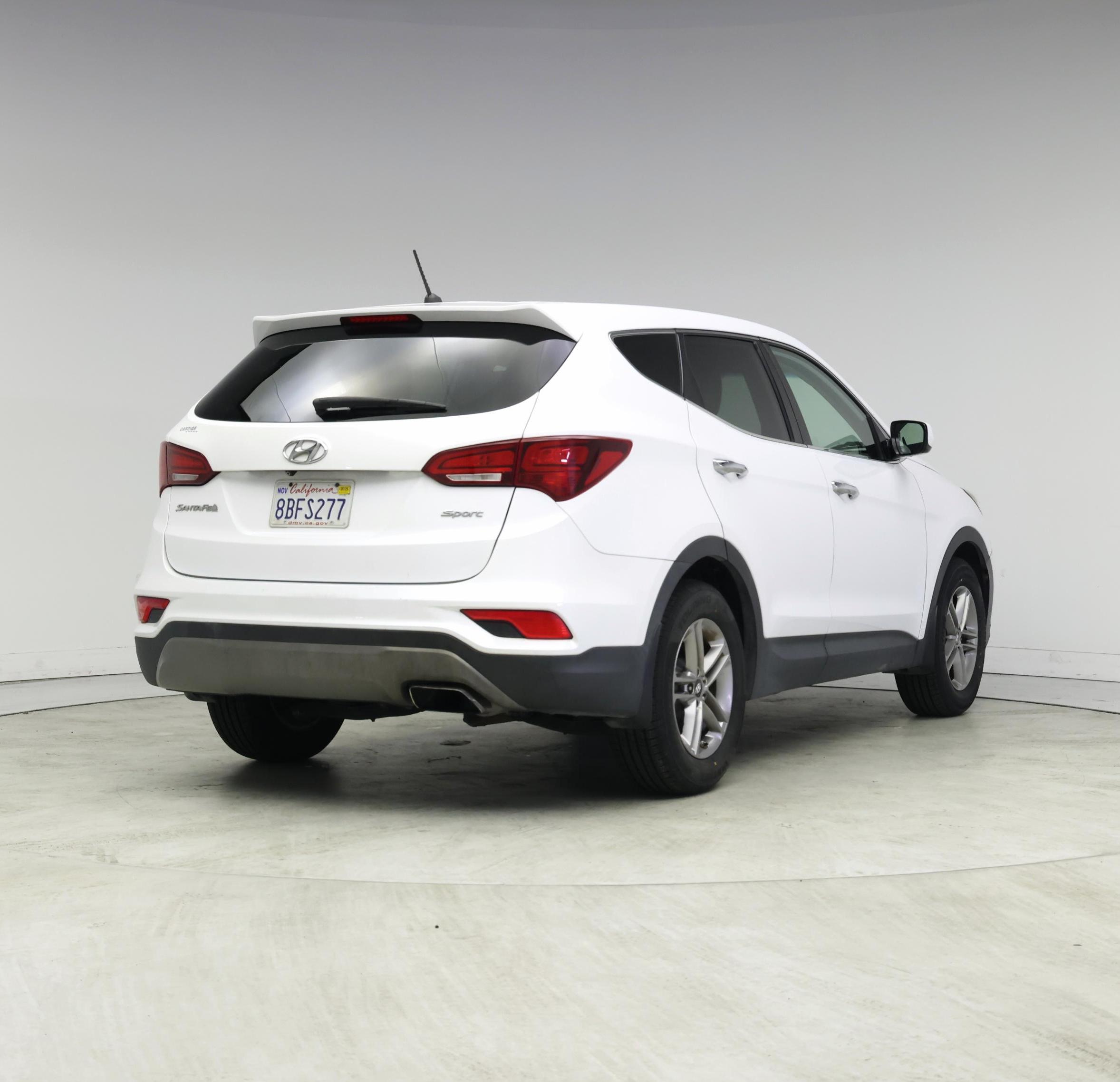 Thumbnail: 2018 Hyundai Santa Fe - 8