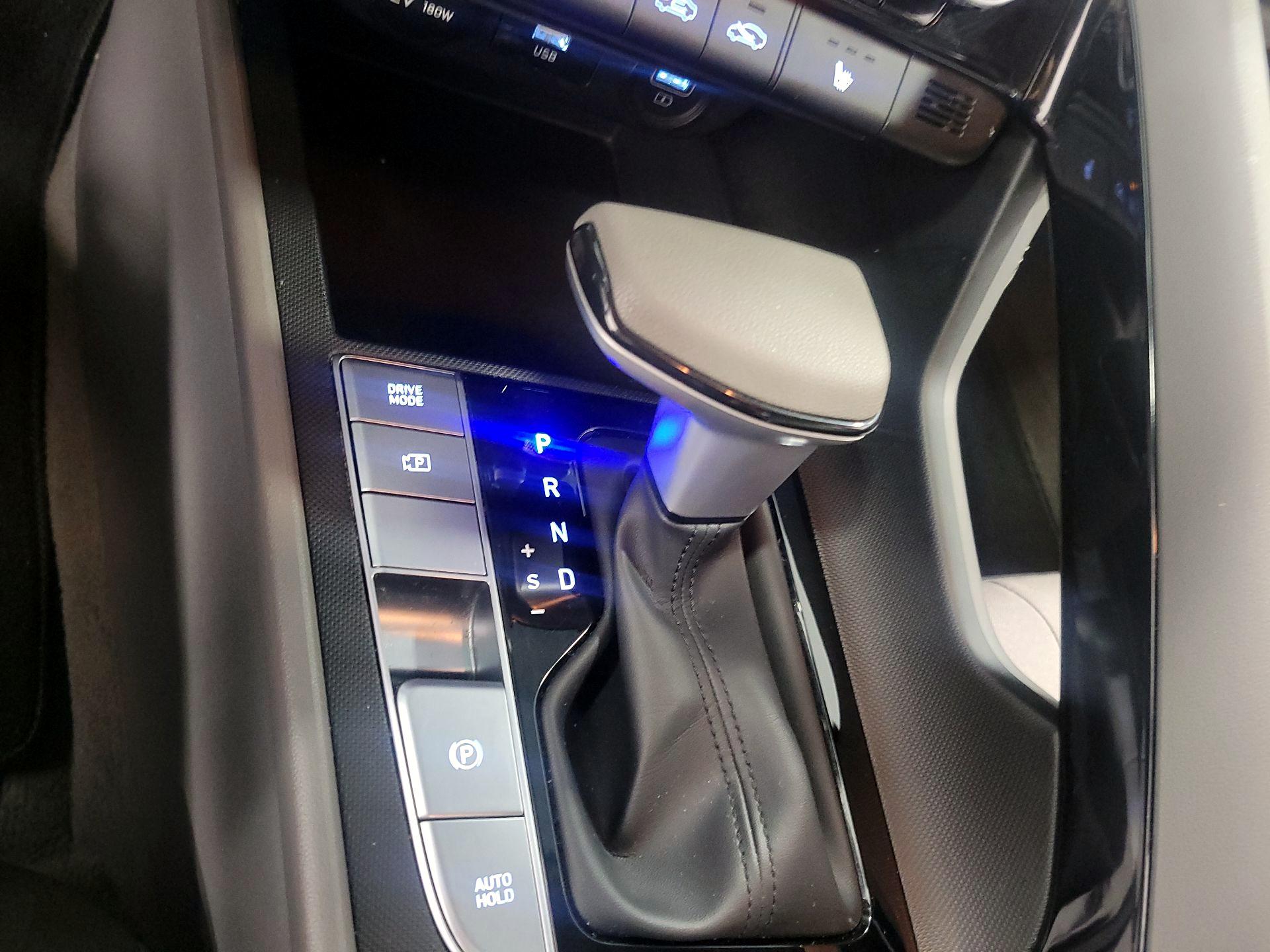 Thumbnail: 2022 Hyundai Elantra - 16