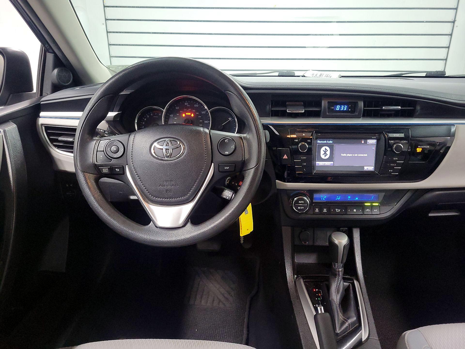 Thumbnail: 2014 Toyota Corolla - 9