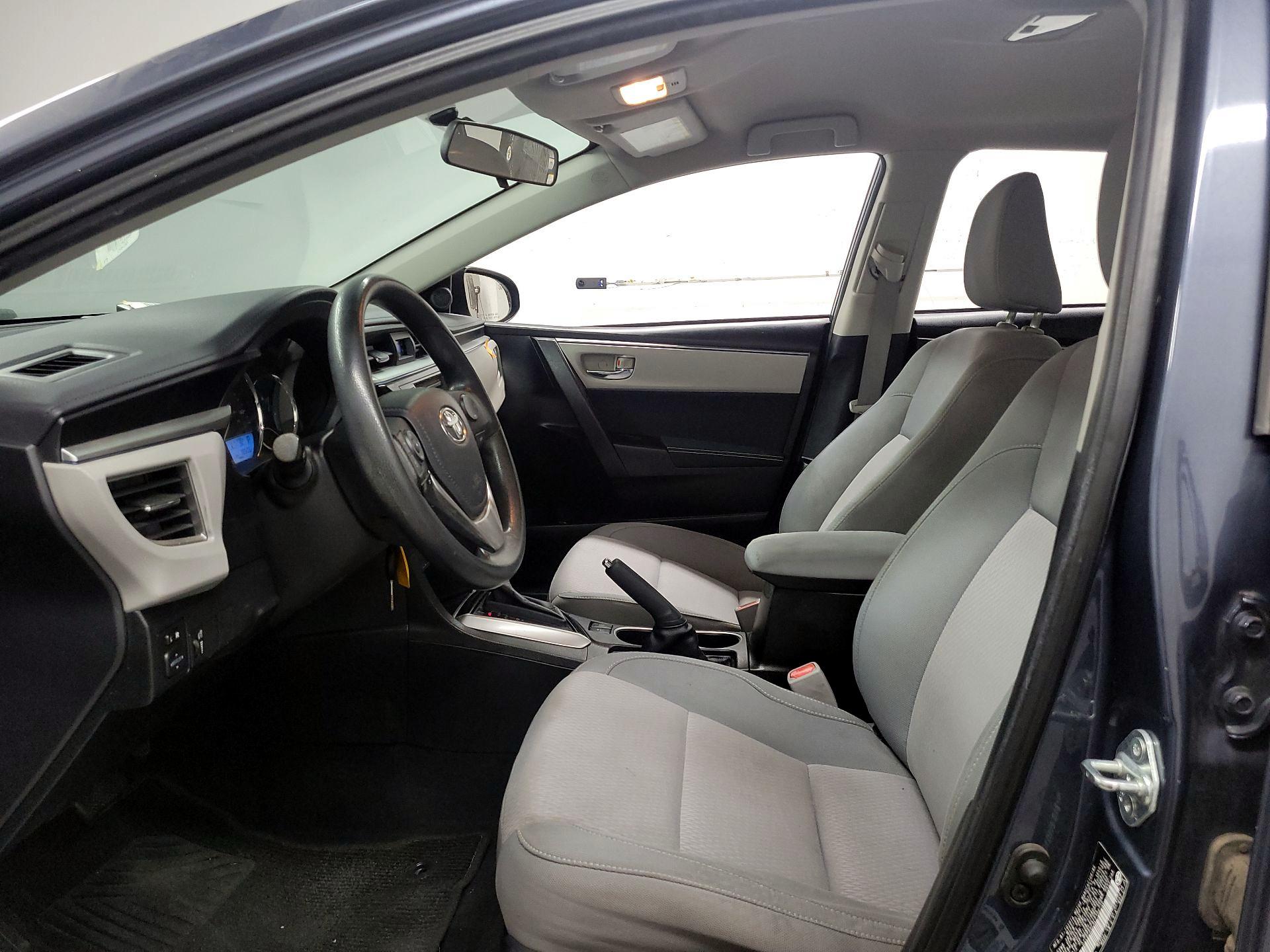 Thumbnail: 2014 Toyota Corolla - 11