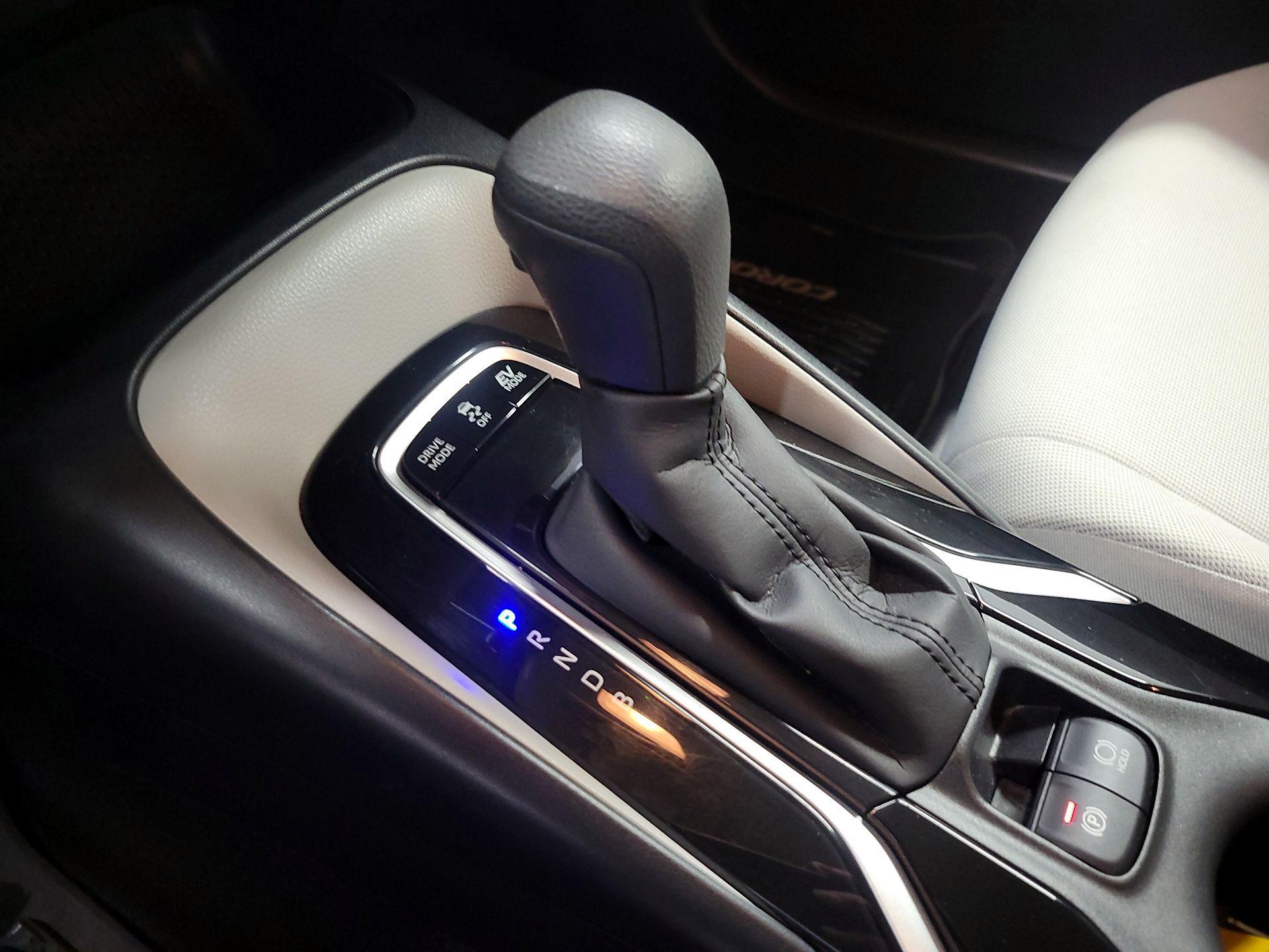 Thumbnail: 2021 Toyota Corolla - 17