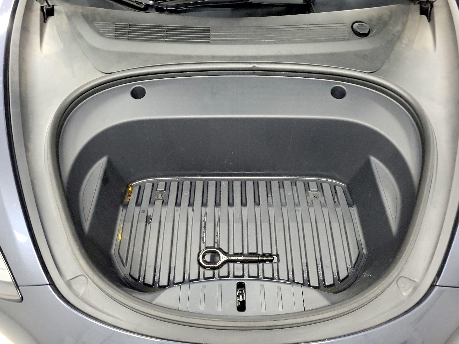 Thumbnail: 2022 Tesla Model 3 - 19
