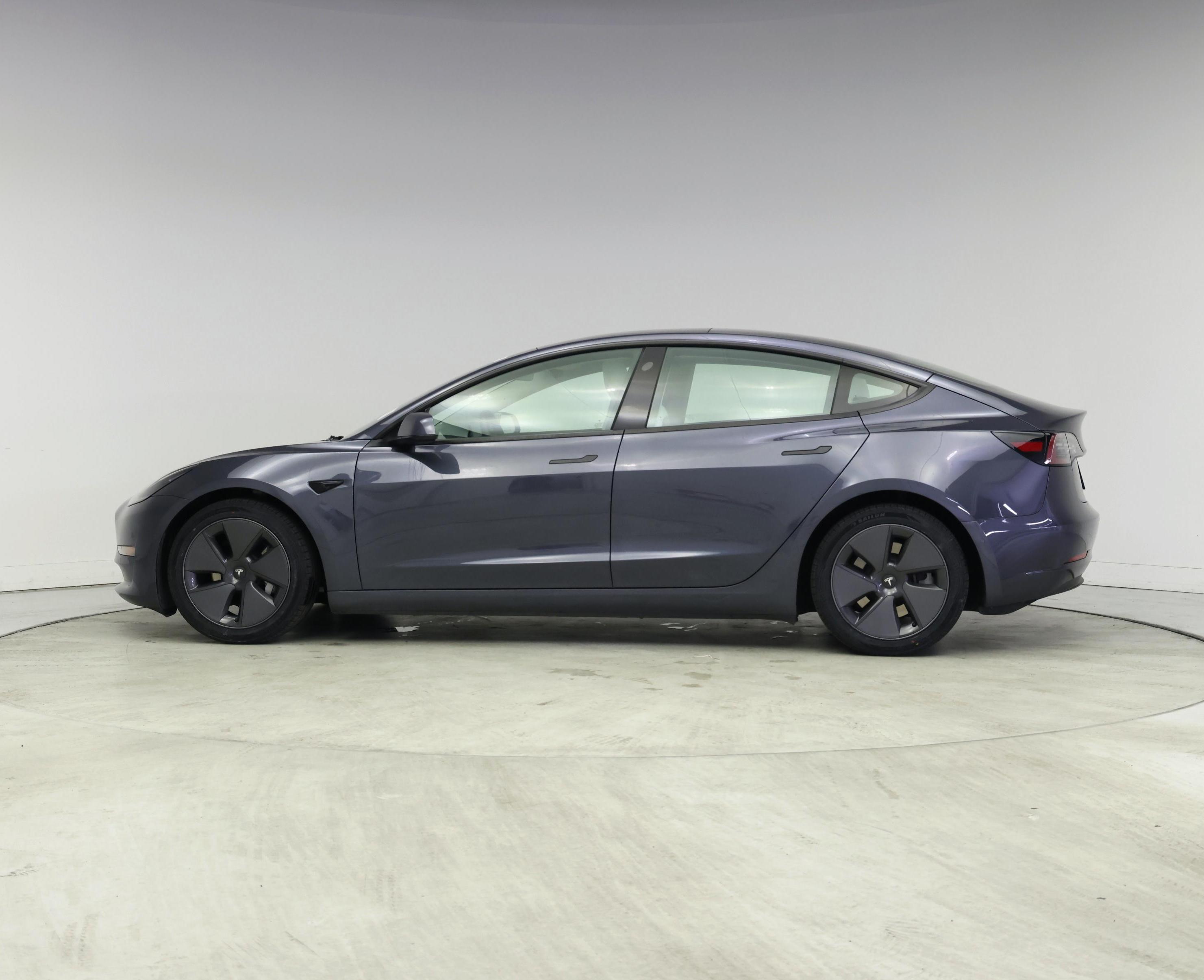 Thumbnail: 2022 Tesla Model 3 - 3