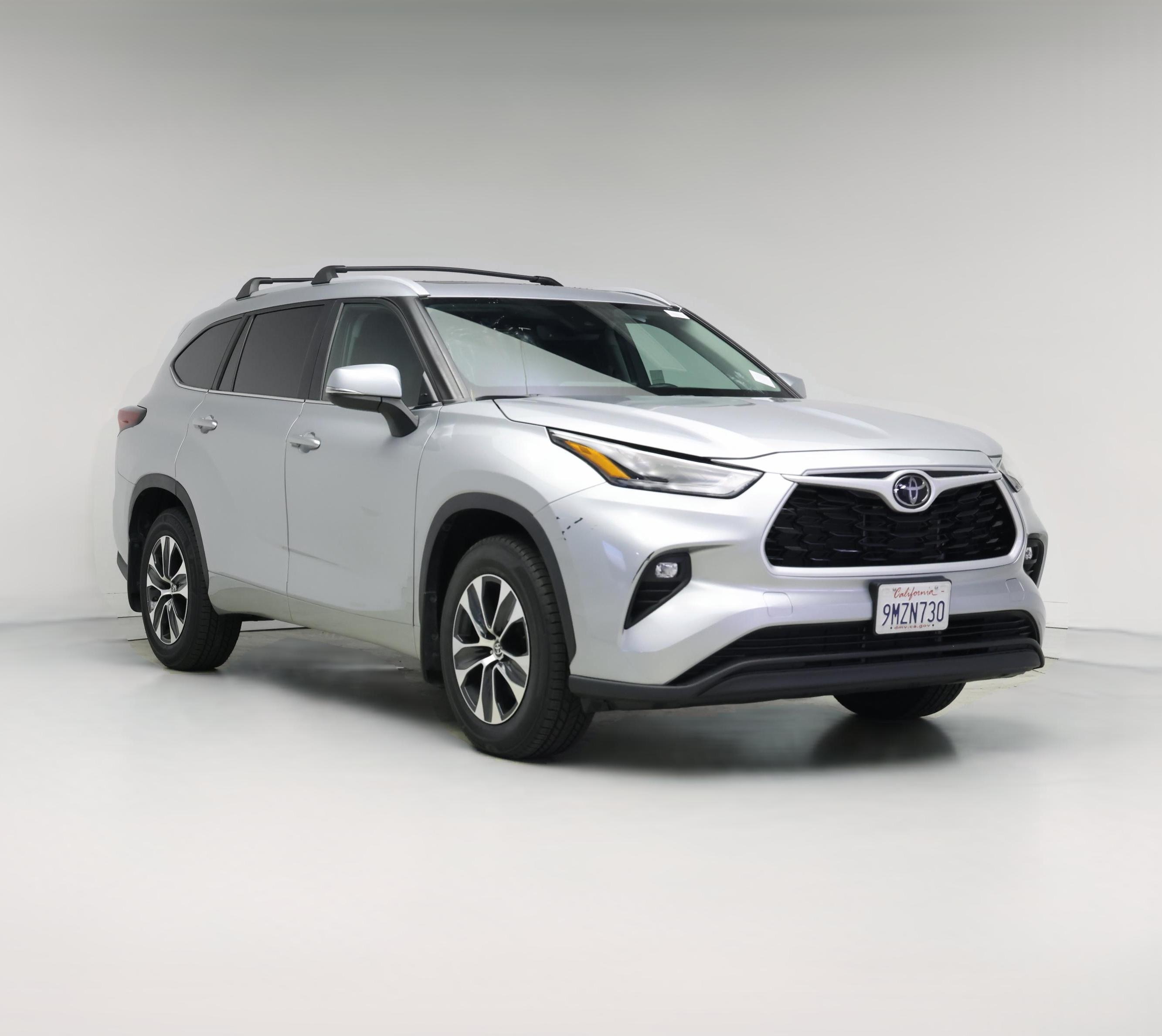 Thumbnail: 2024 Toyota Highlander - 1