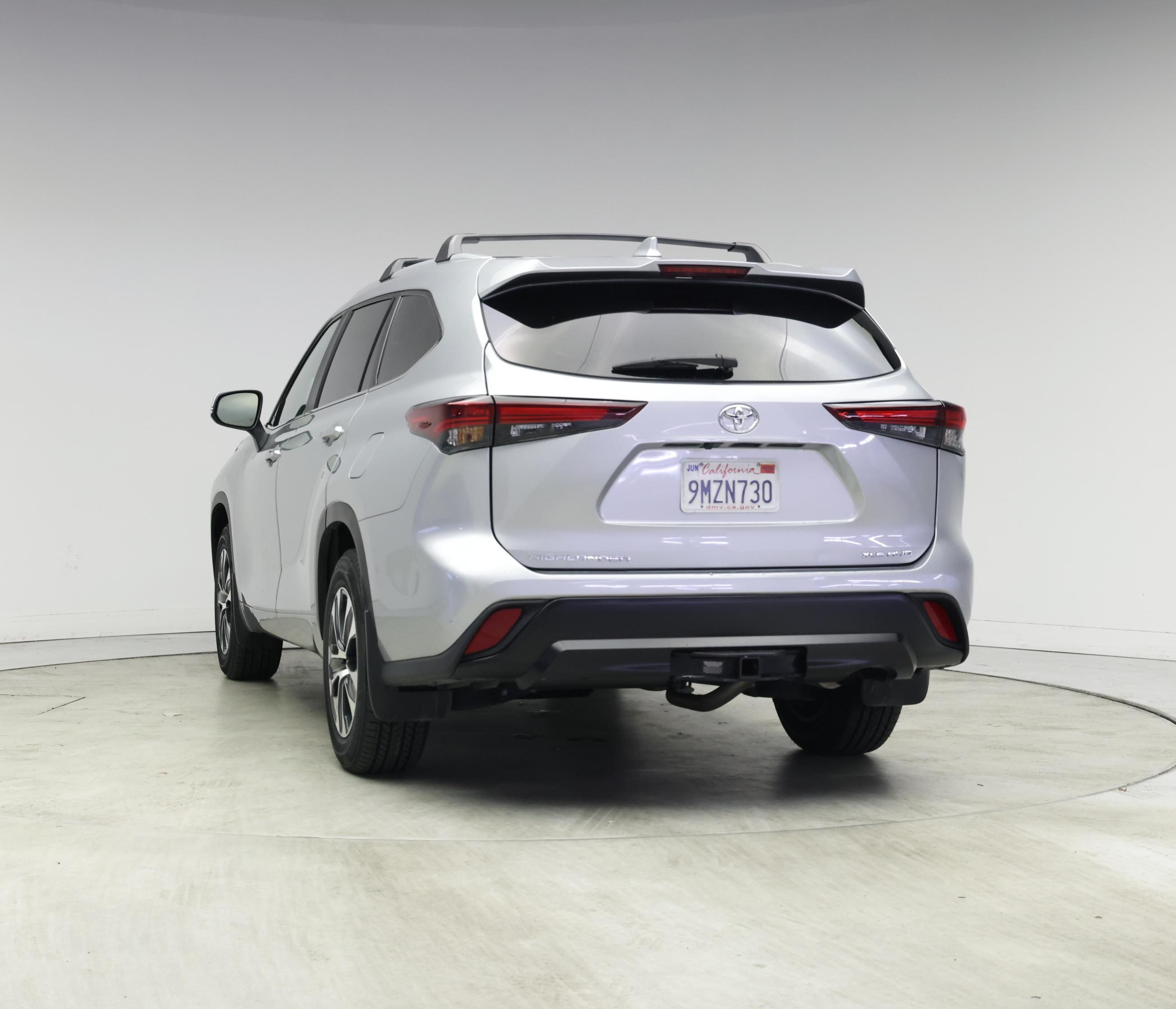 Thumbnail: 2024 Toyota Highlander - 6