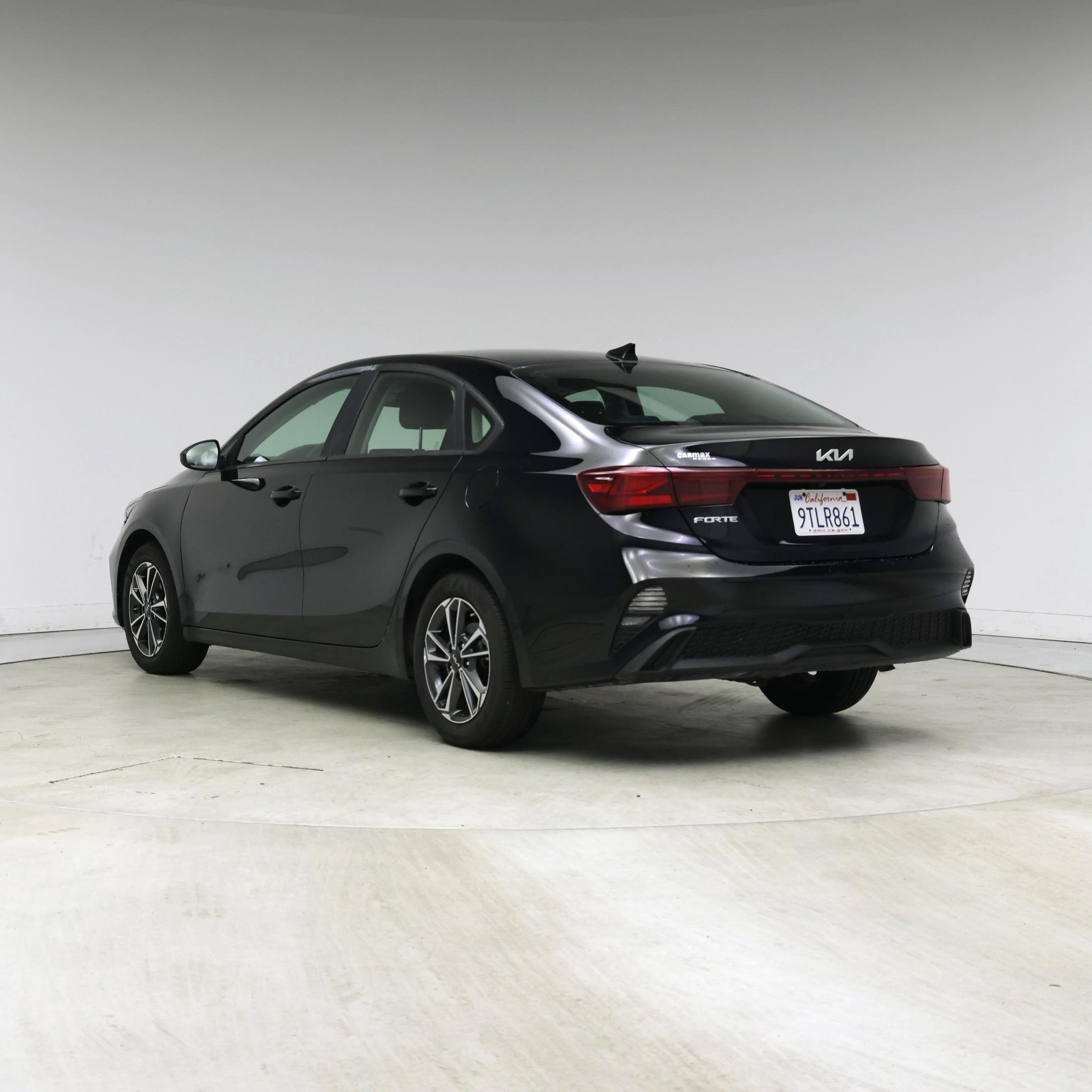 Thumbnail: 2024 Kia Forte - 2