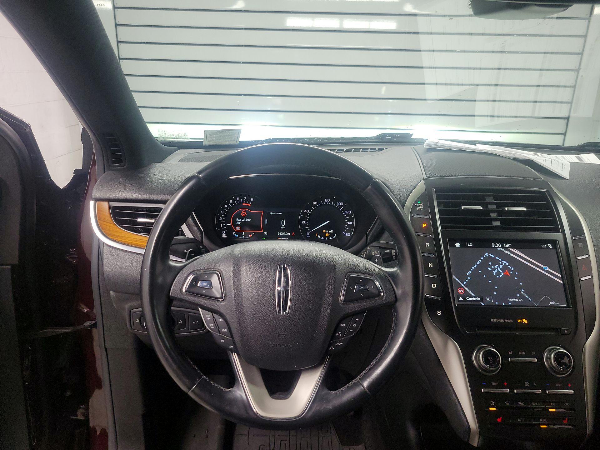 Thumbnail: 2019 Lincoln MKC - 10