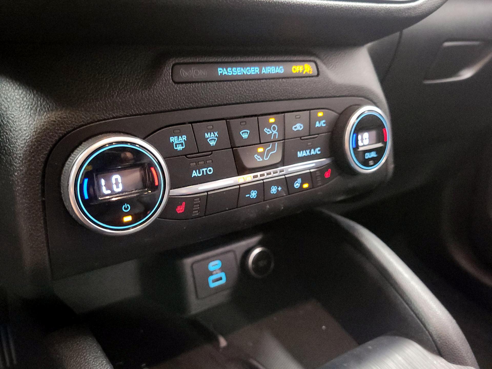 Thumbnail: 2020 Ford Escape - 15