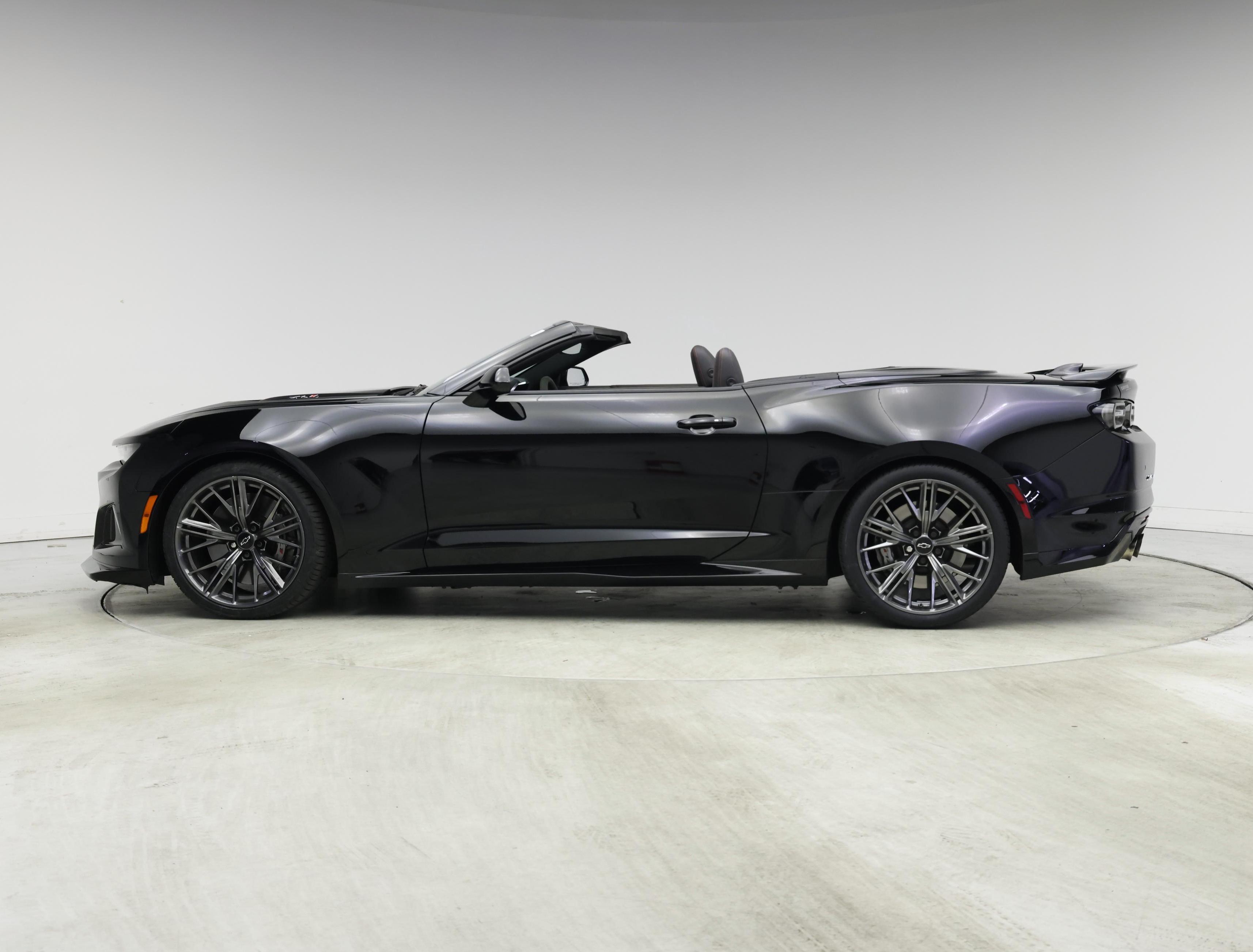 Thumbnail: 2020 Chevrolet Camaro - 3
