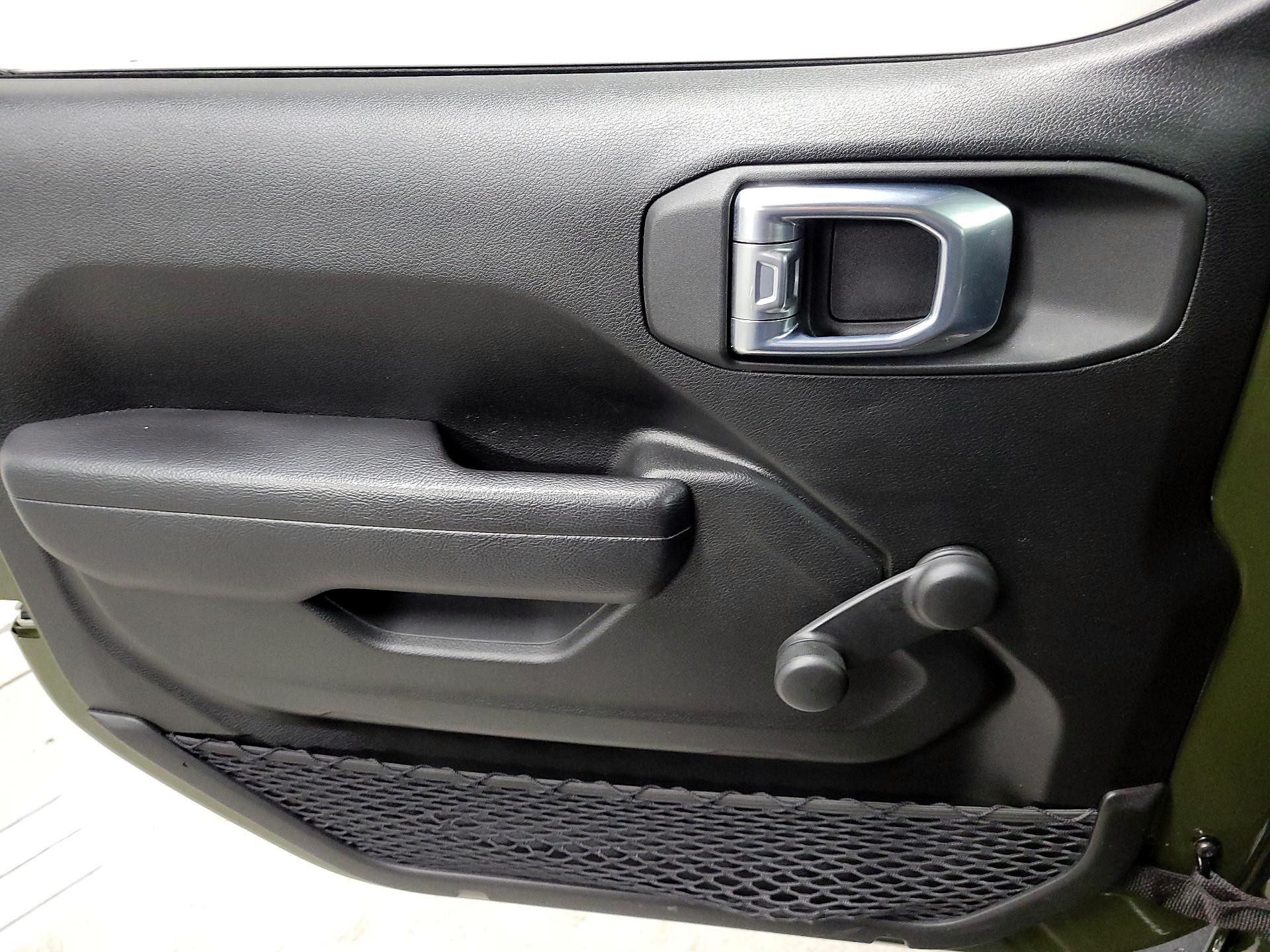 Thumbnail: 2023 Jeep Wrangler - 12