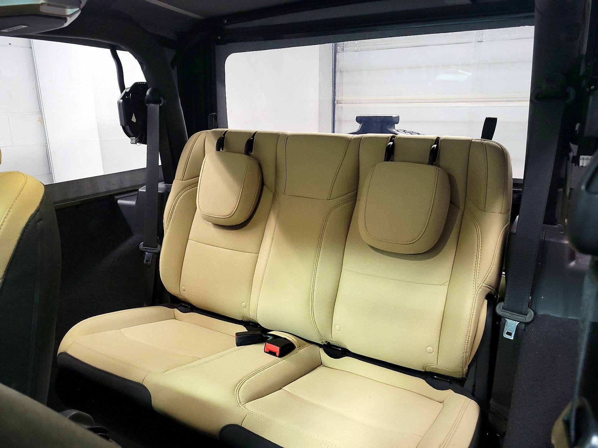 Thumbnail: 2023 Jeep Wrangler - 18