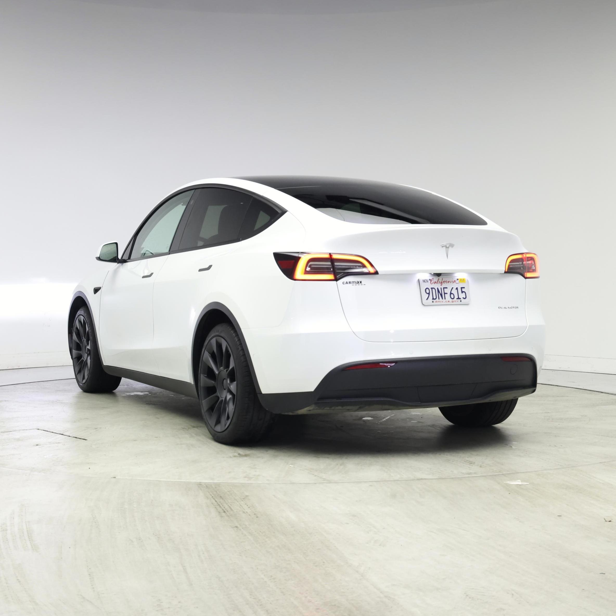 Thumbnail: 2023 Tesla Model Y - 2