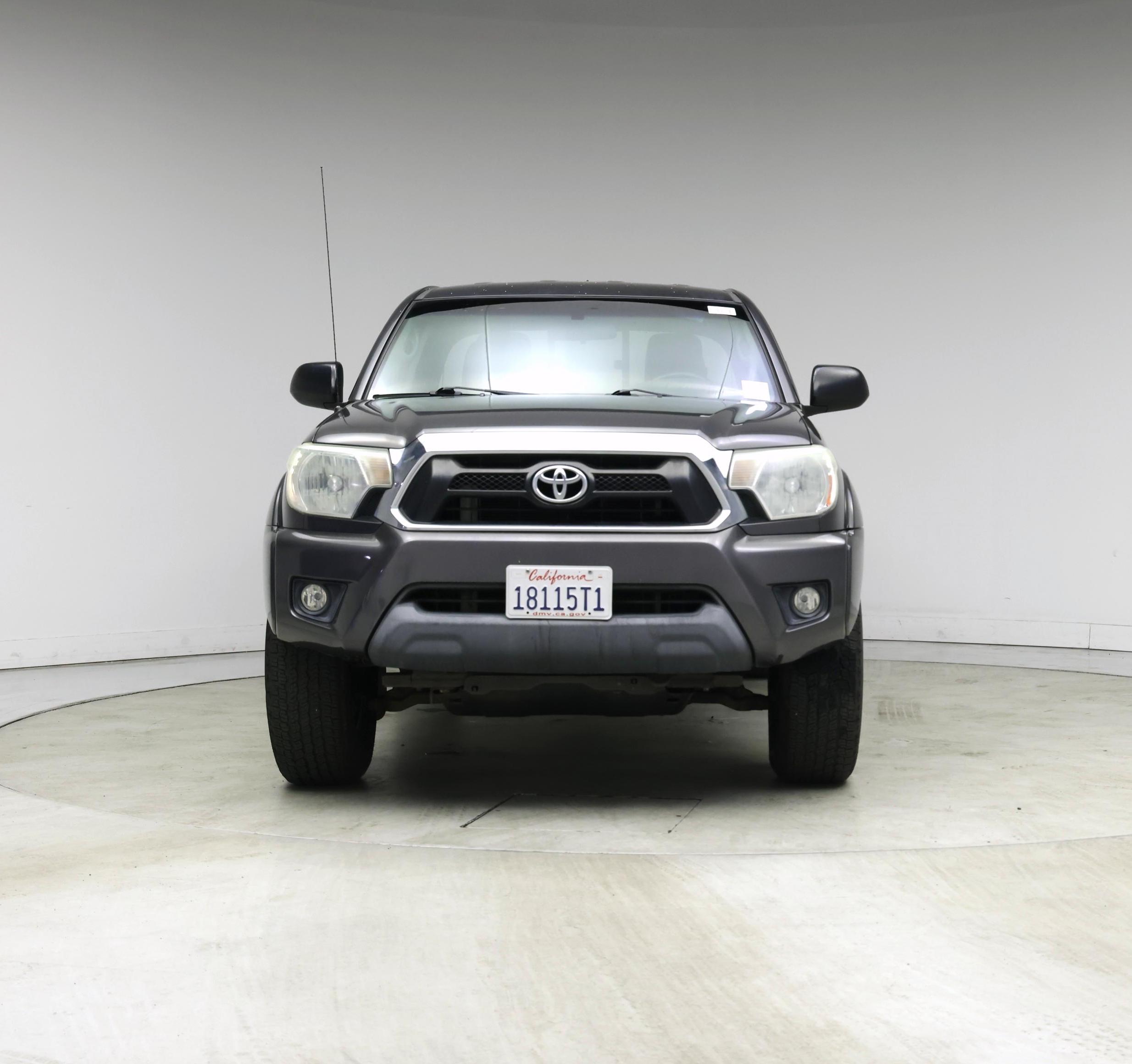 Thumbnail: 2015 Toyota Tacoma - 5