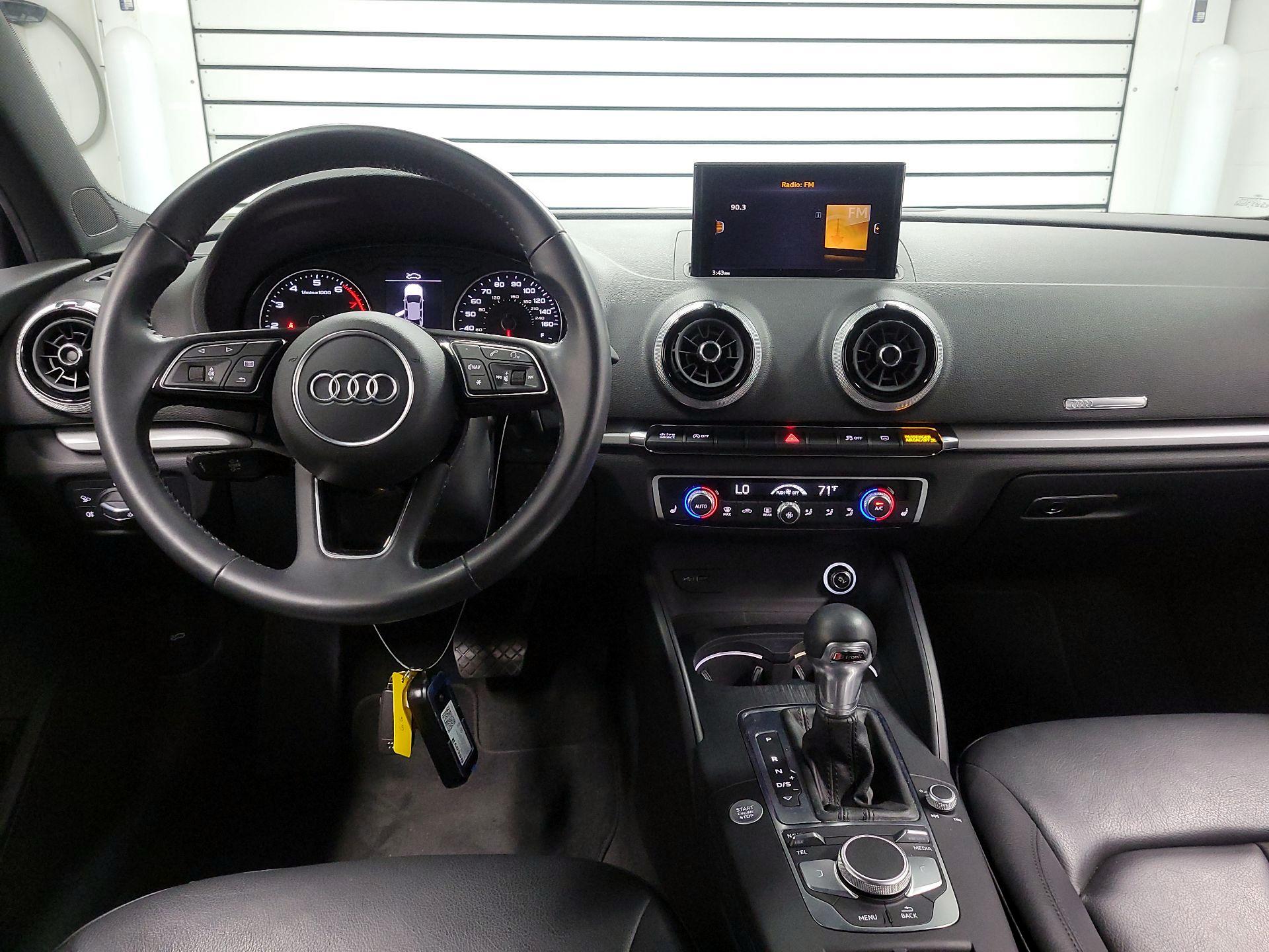 Thumbnail: 2019 Audi A3 - 9