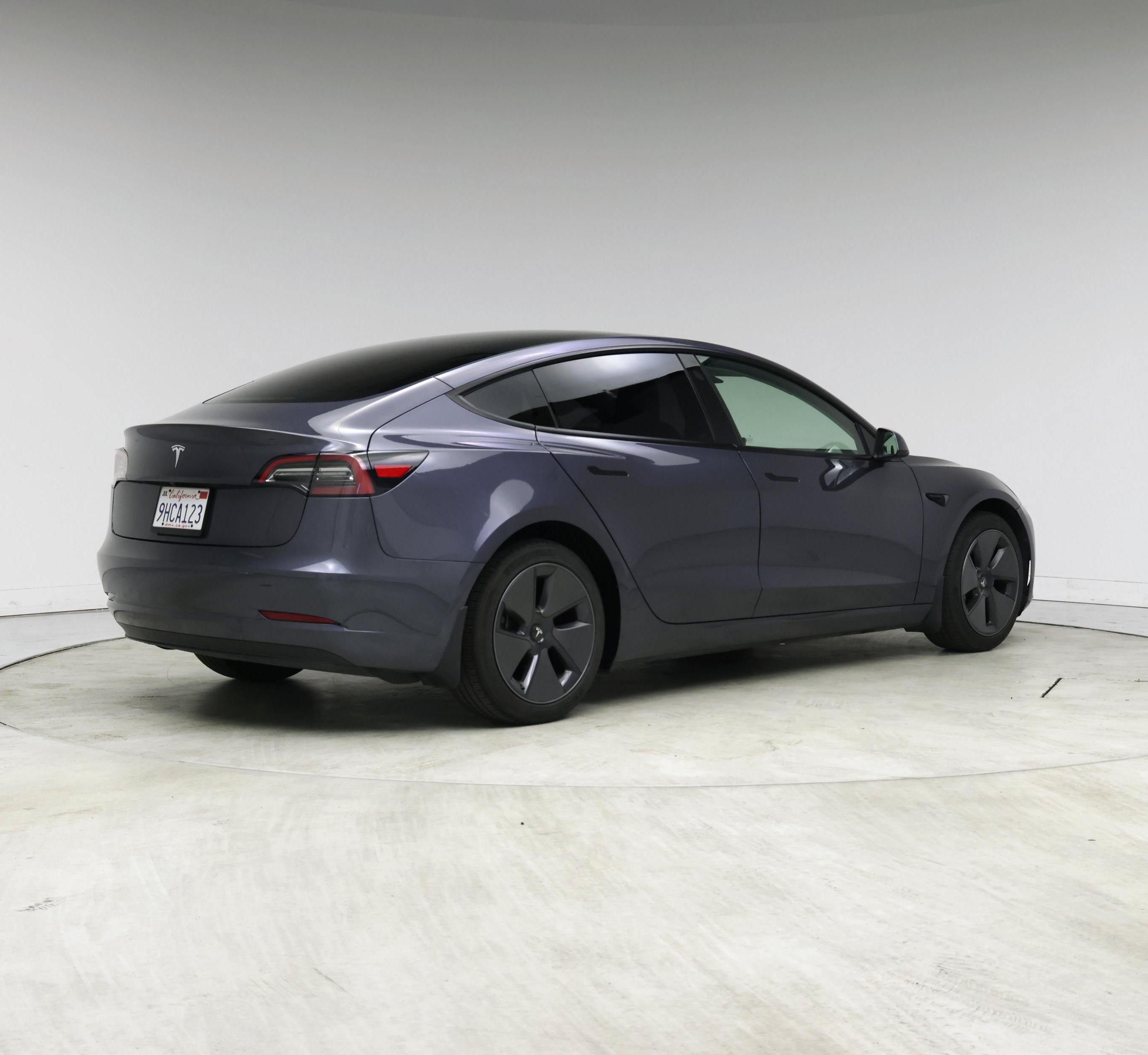 Thumbnail: 2023 Tesla Model 3 - 8