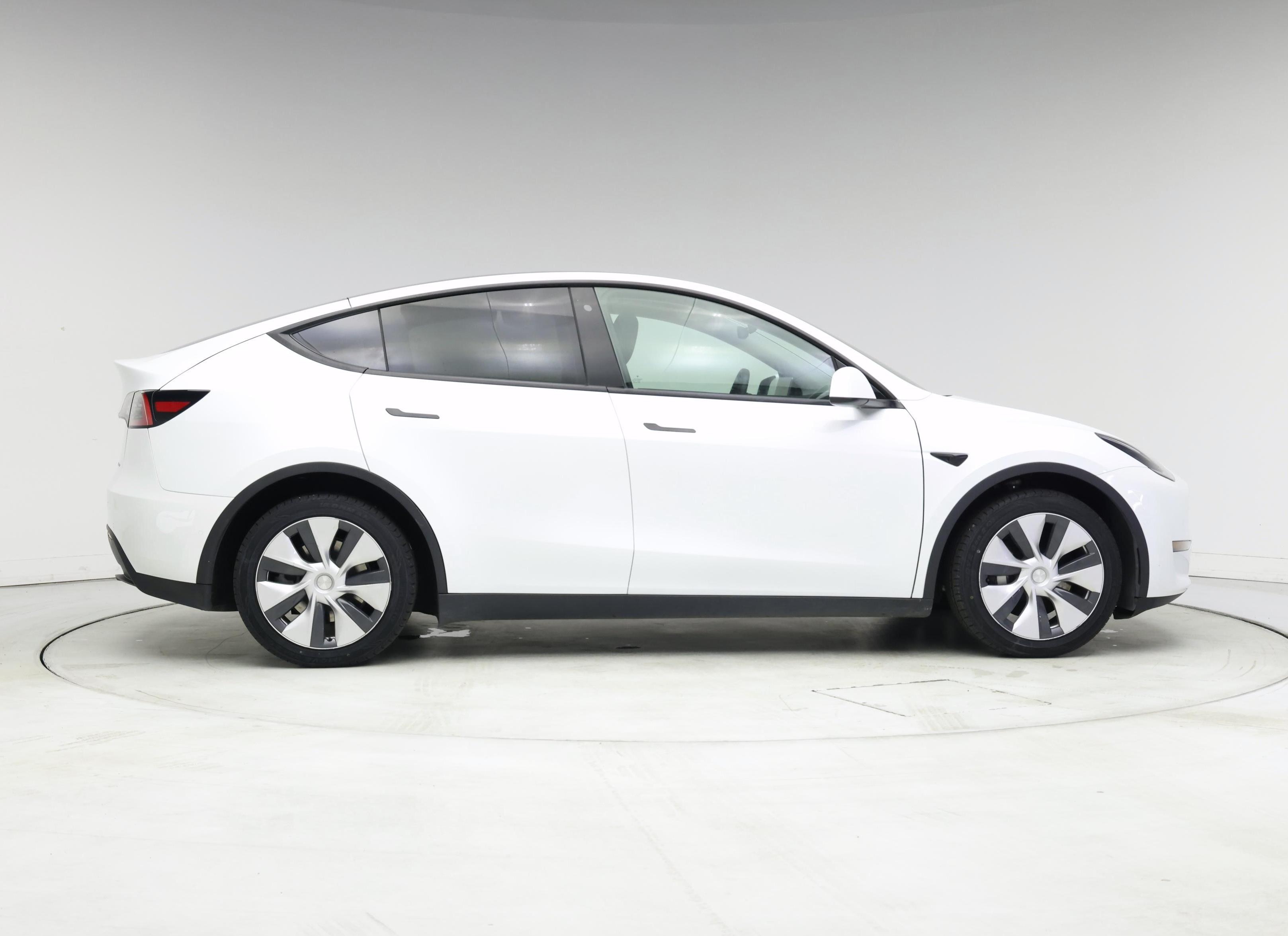 Thumbnail: 2020 Tesla Model Y - 7