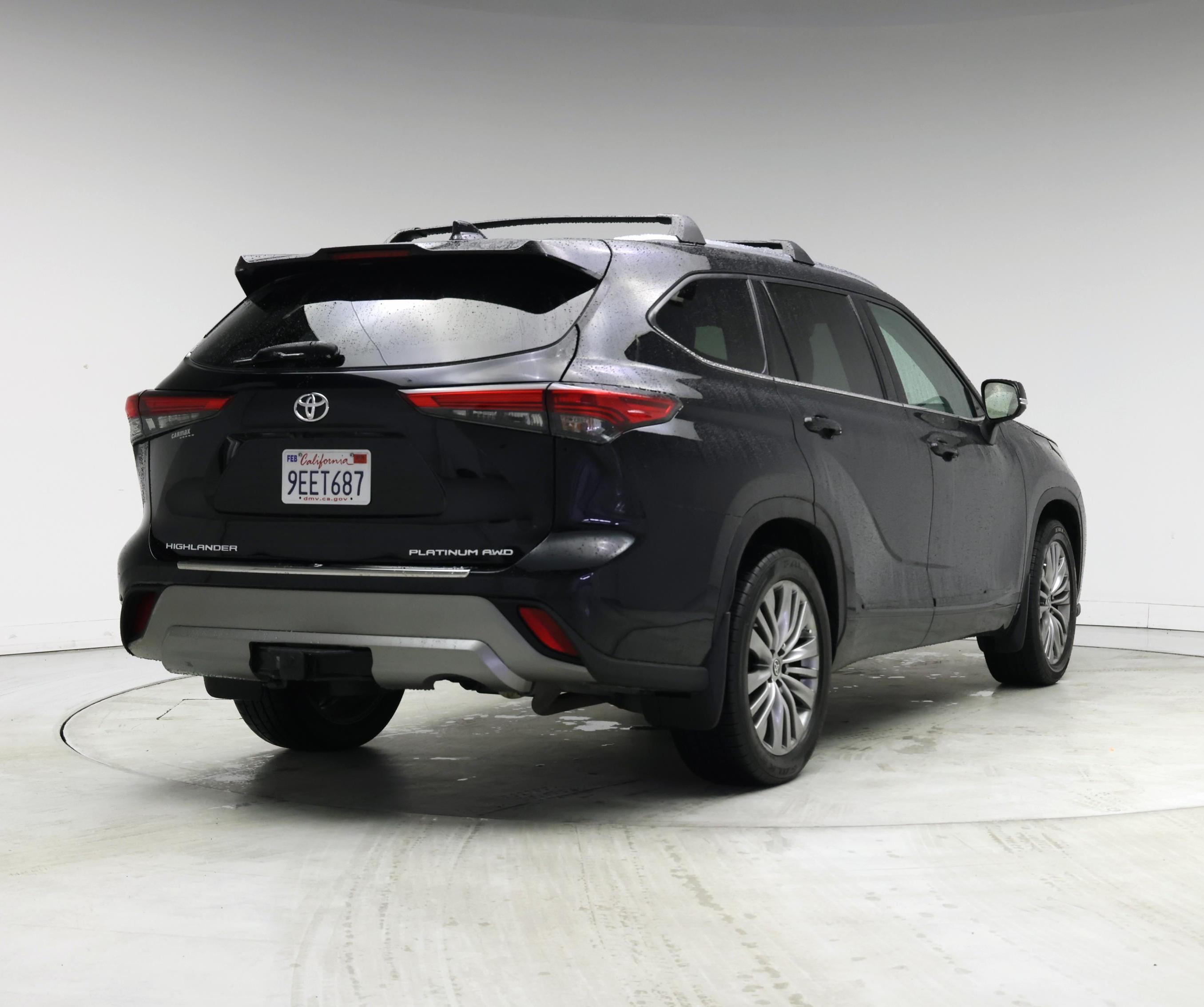 Thumbnail: 2021 Toyota Highlander - 8