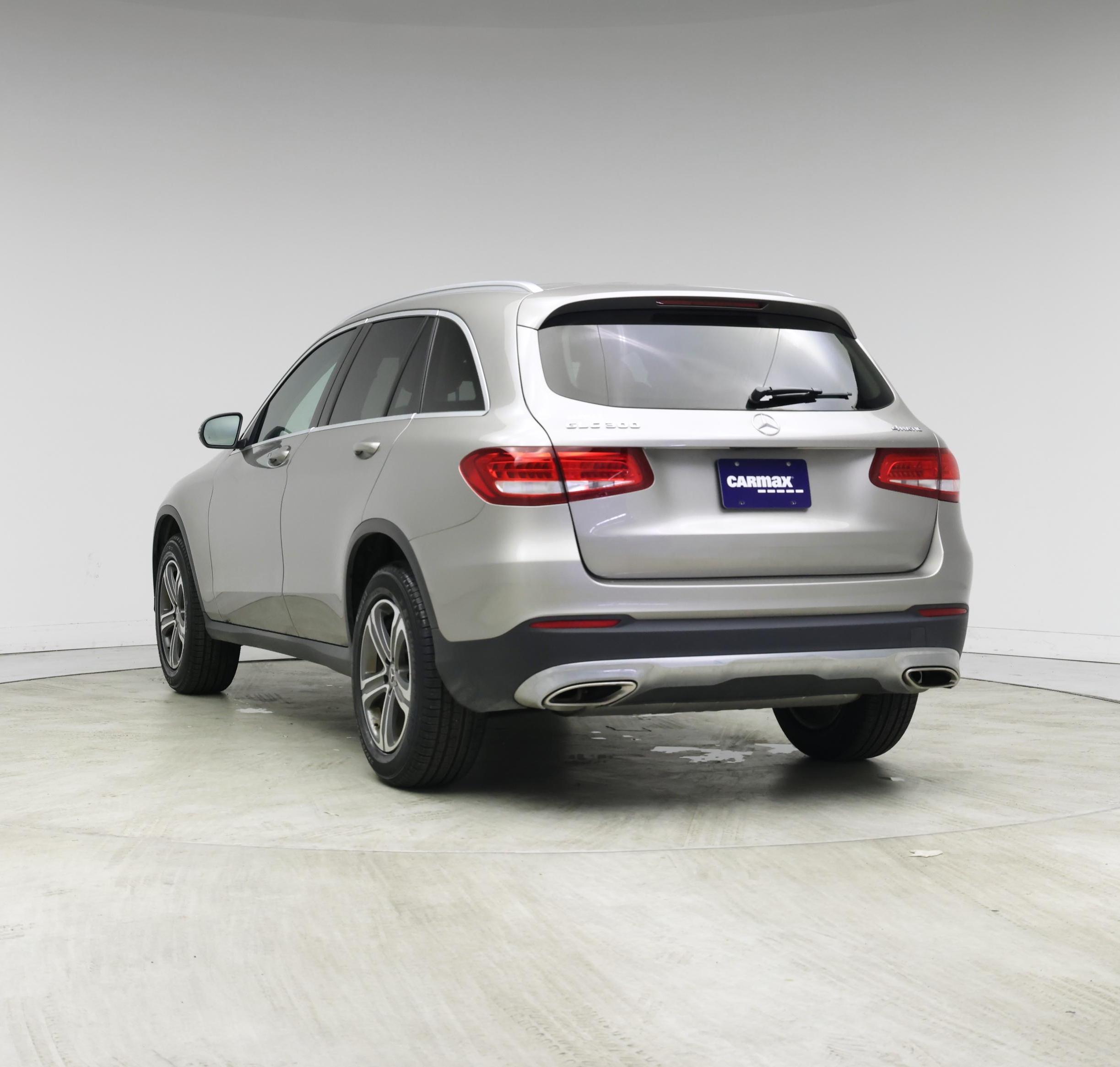 Thumbnail: 2019 Mercedes-Benz GLC - 2